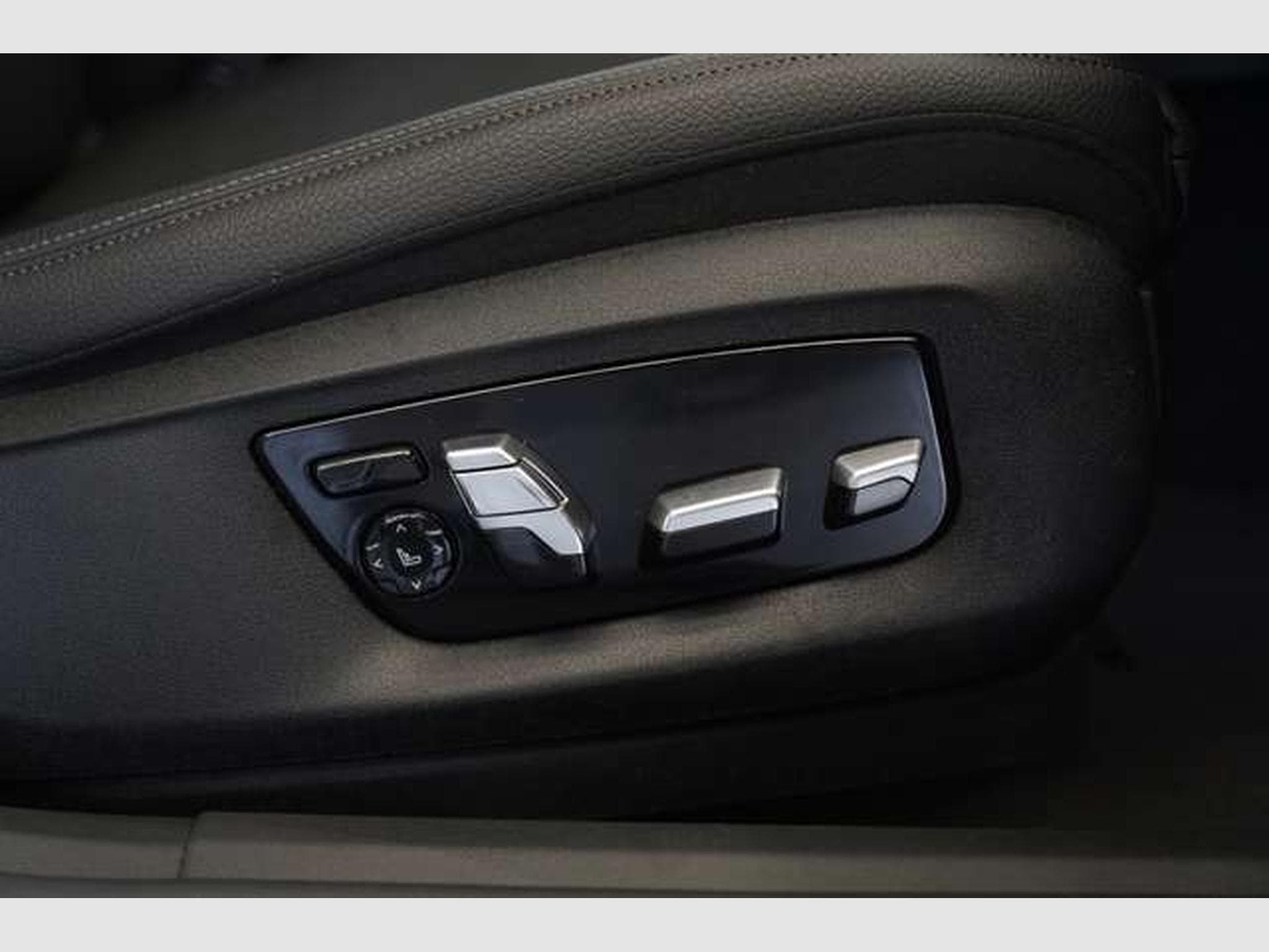 BMW 630 d xDrive *18 *Pano *Live *H-UP (2020) - Foto 15