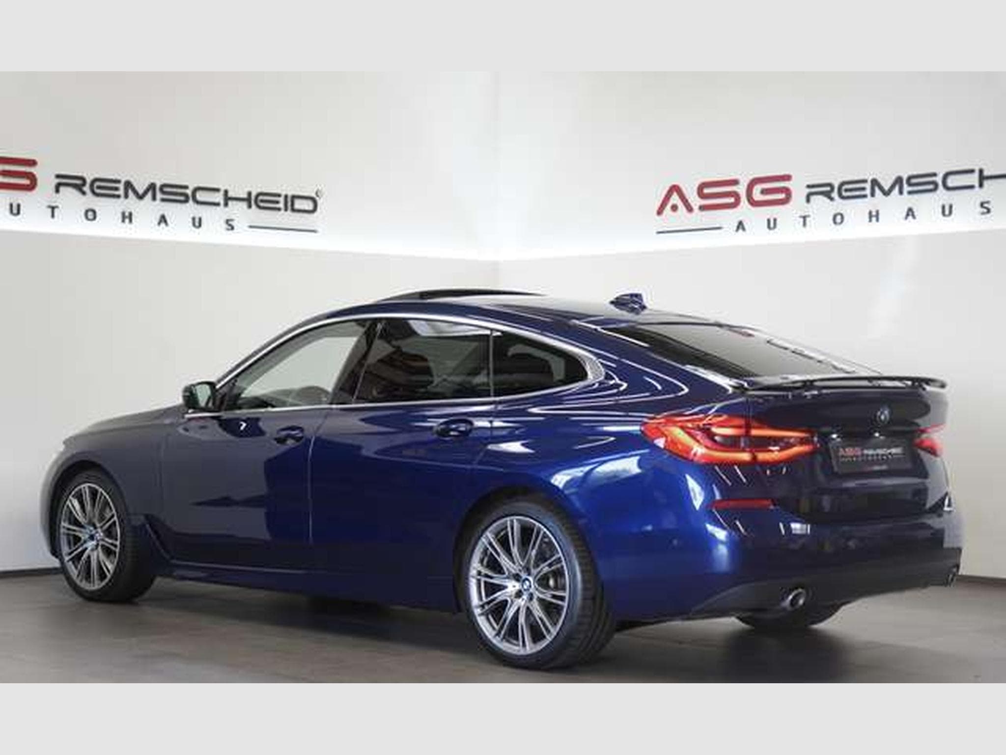 BMW 630 d xDrive *18 *Pano *Live *H-UP (2020) - Foto 44