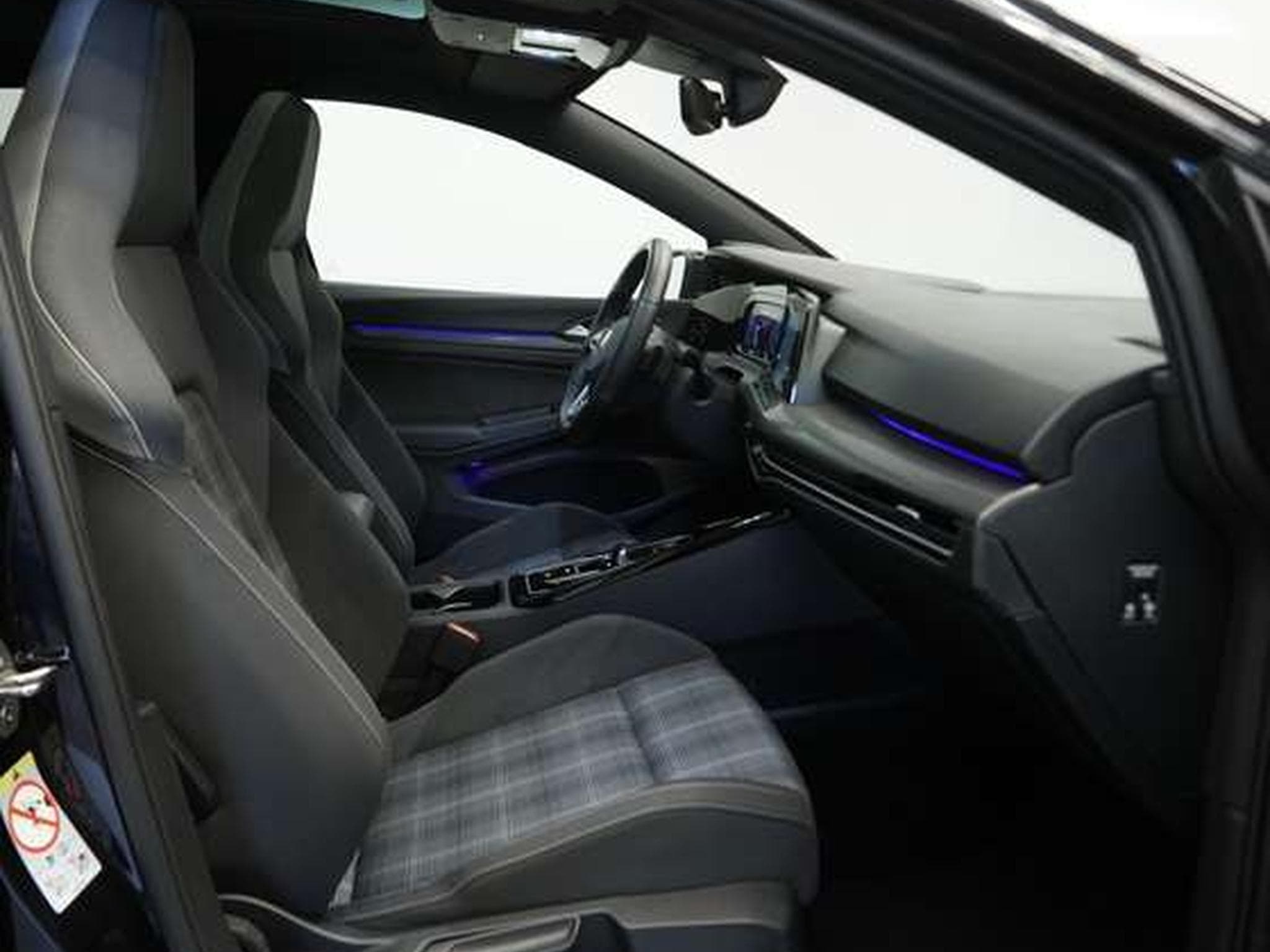 VW Golf 8 GTD DSG BlackStyle *19 *ACC*Pano*Kam (2022) - Foto 14