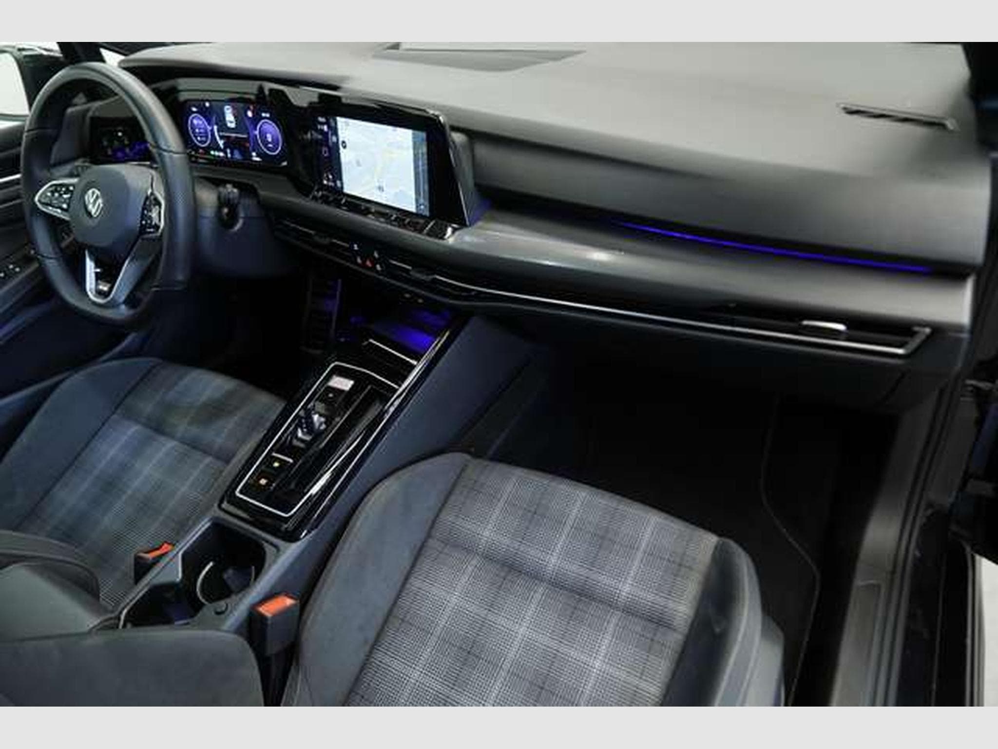 VW Golf 8 GTD DSG BlackStyle *19 *ACC*Pano*Kam (2022) - Foto 15