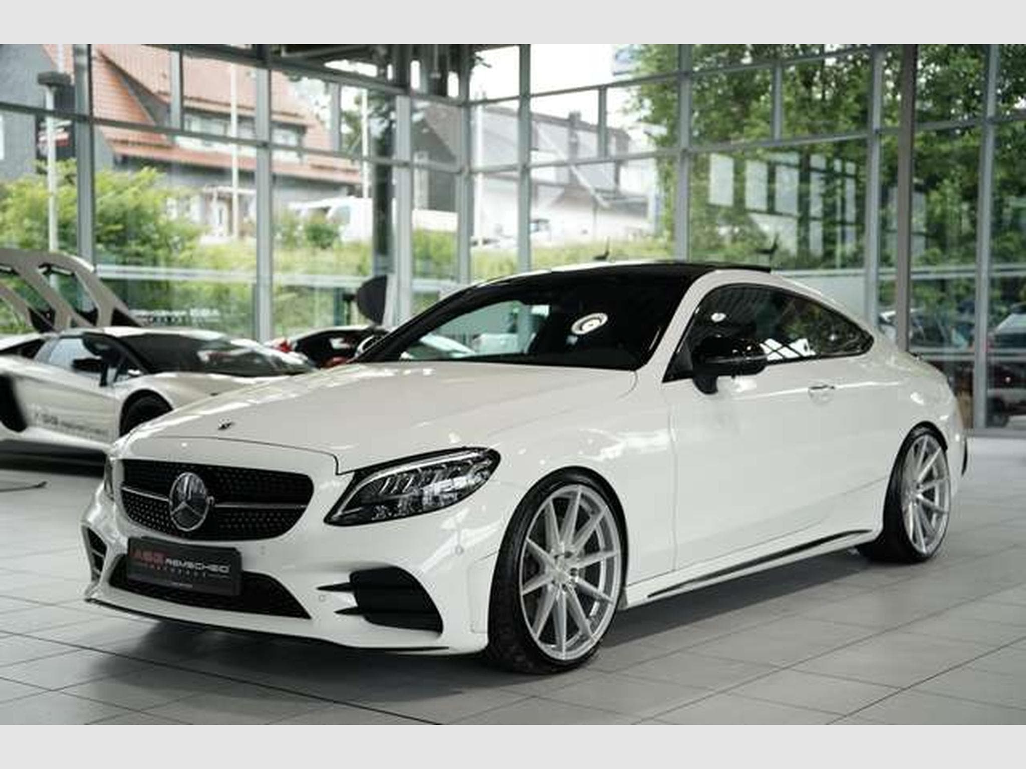Mercedes C 180 Coupé AMG Line *20 *Pano*C43Optik*Carbon (2022) - Photo 3