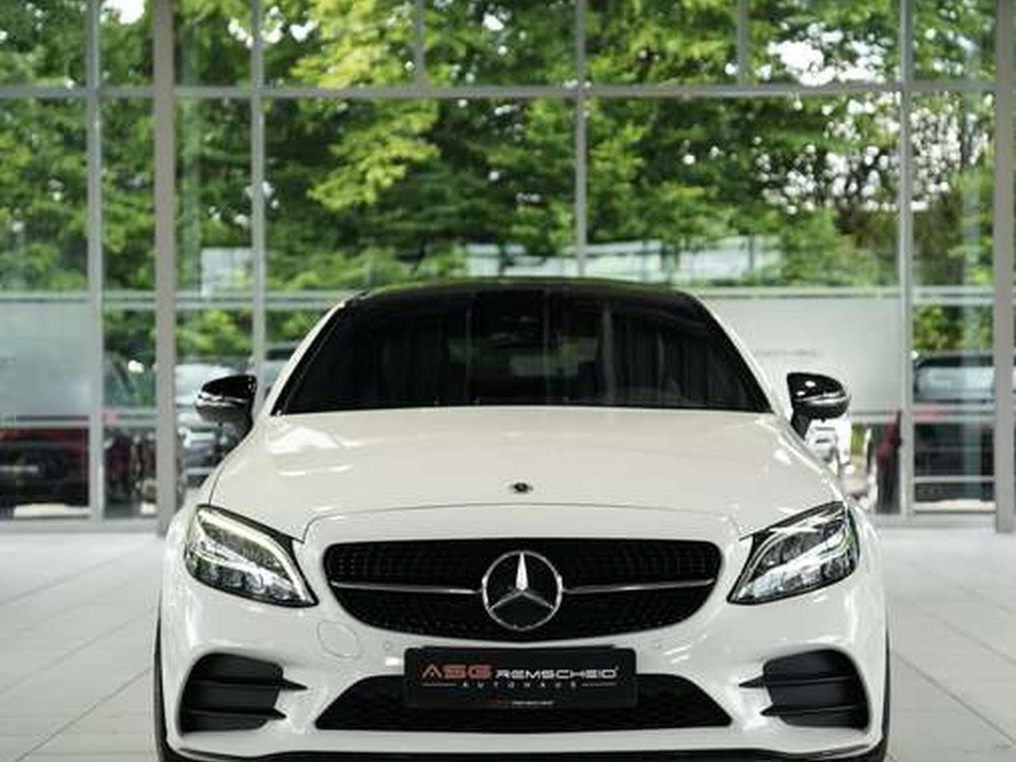 Mercedes C 180 Coupé AMG Line *20 *Pano*C43Optik*Carbon (2022) - Photo 4