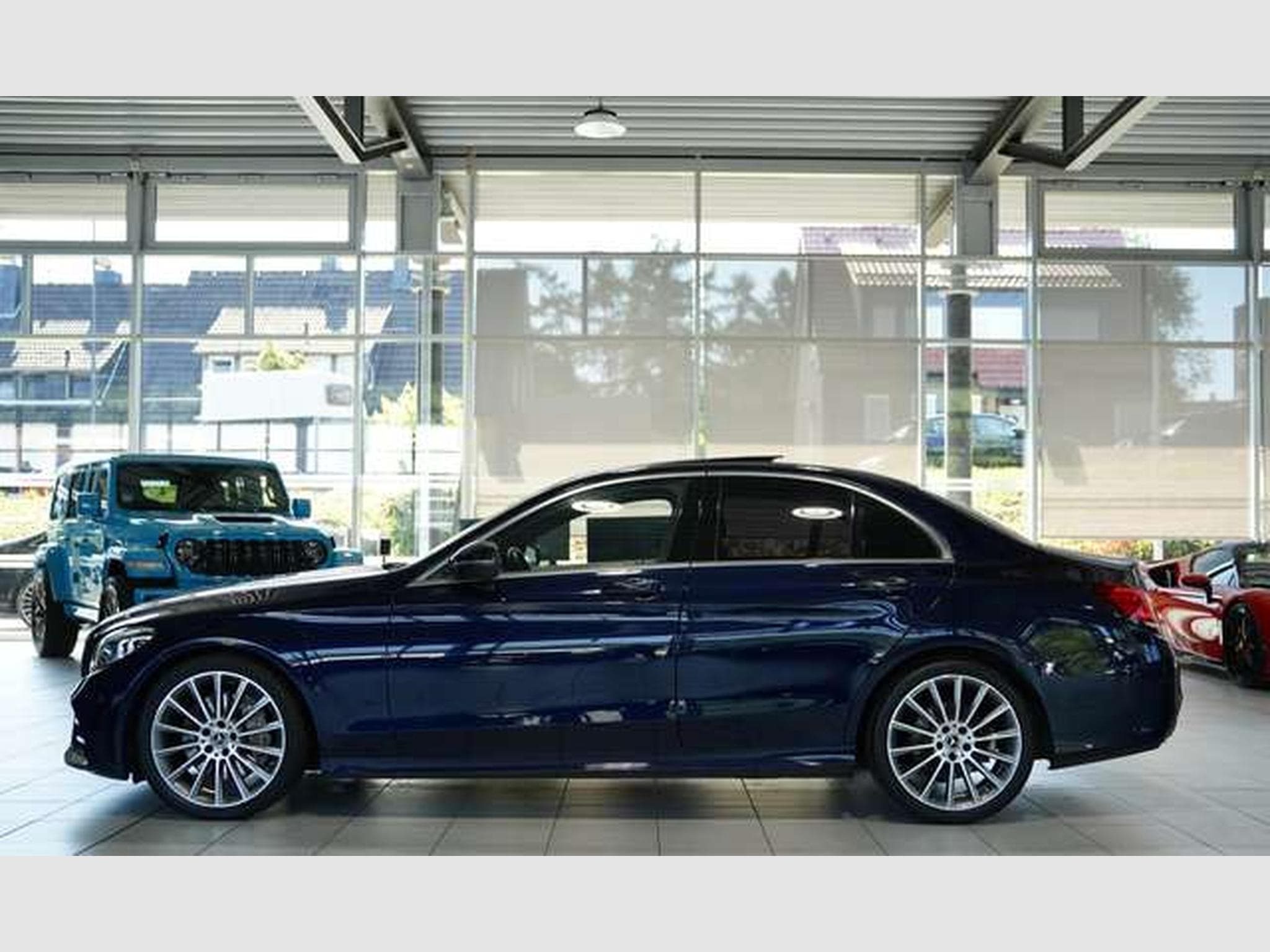 Mercedes C 300 Limousine AMG Line *2.H *19 *Pano *MB100 (2019) - Foto 11