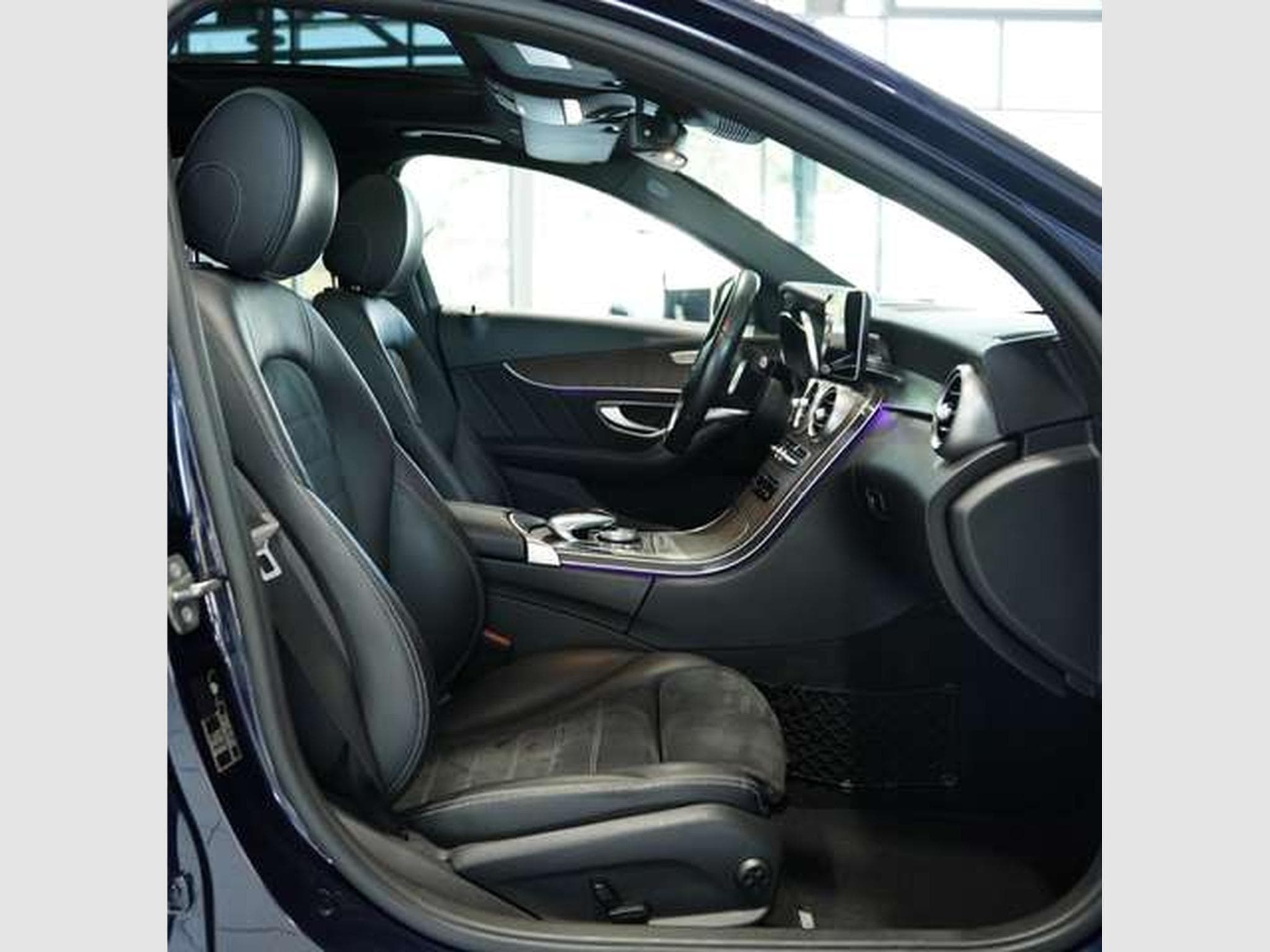 Mercedes C 300 Limousine AMG Line *2.H *19 *Pano *MB100 (2019) - Foto 14