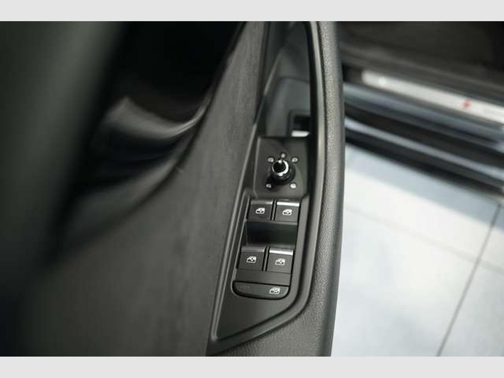 Audi S4 Avant 3.0 TFSI q. 2.H *B&O *MATRIX *S-Sitze (2017) - Photo 27