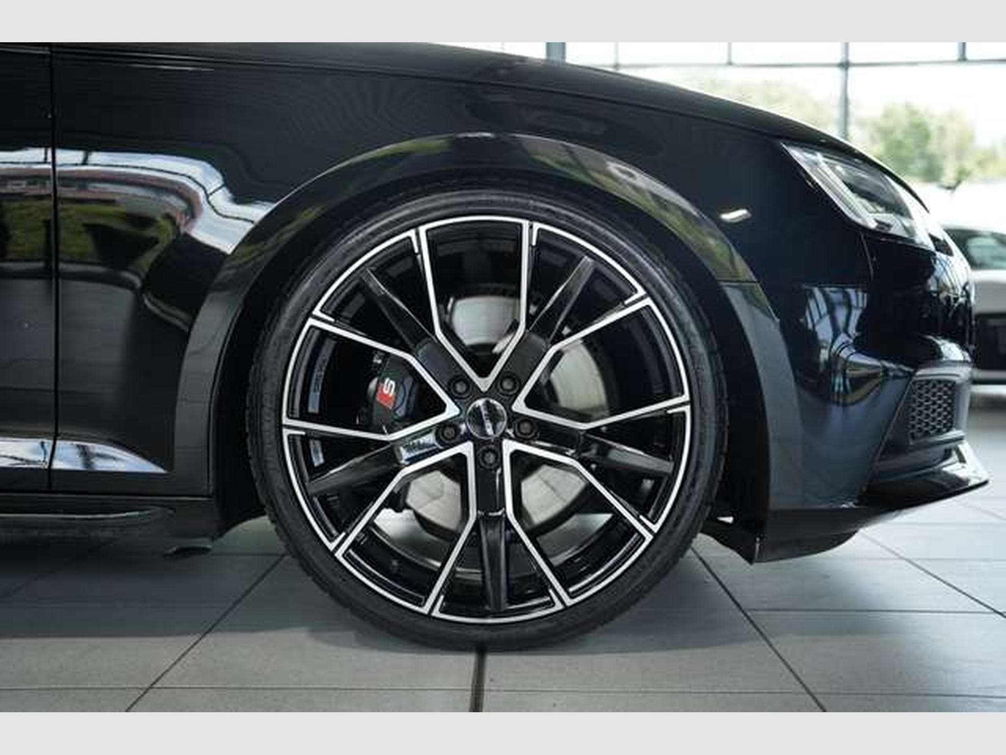 Audi S4 Avant 3.0 TFSI q. 2.H *B&O *MATRIX *S-Sitze (2017) - Photo 7