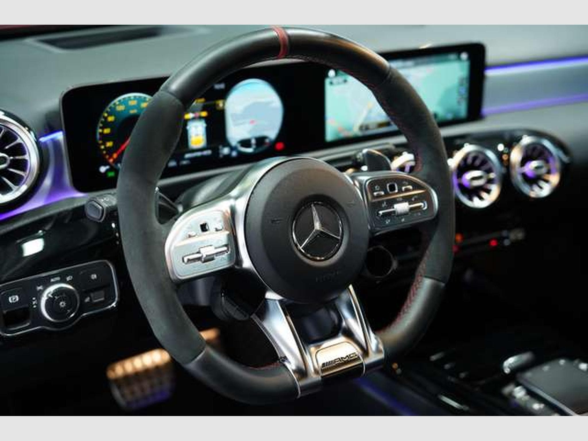 Mercedes A 45 AMG S 4M *19 *Perf-Sitz *Night *BURM *H-UP (2020) - Photo 28