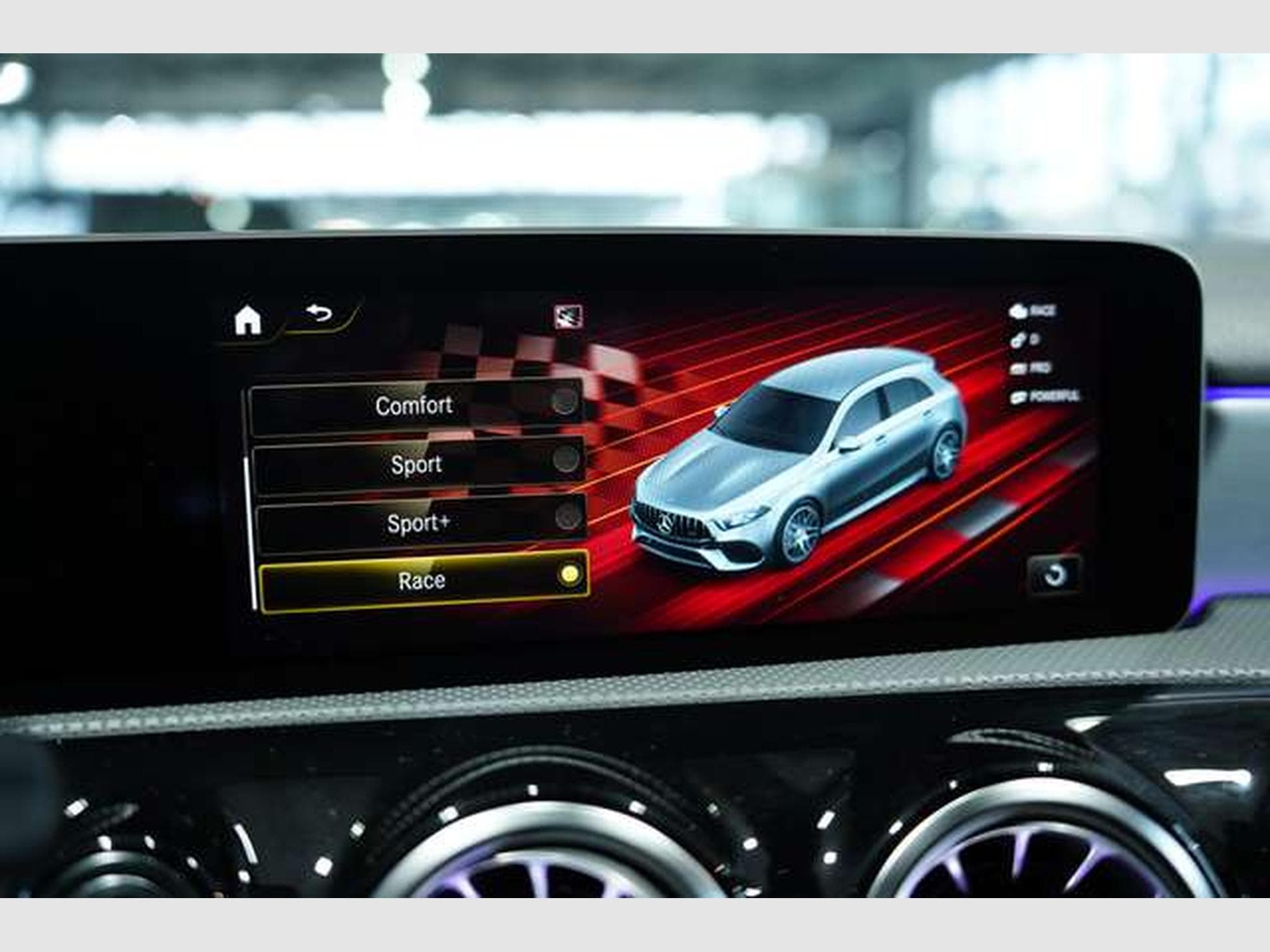 Mercedes A 45 AMG S 4M *19 *Perf-Sitz *Night *BURM *H-UP (2020) - Photo 41