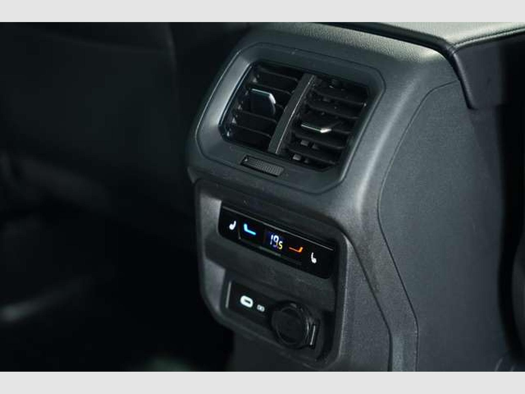 SEAT Tarraco FR 4Drive *1.H *20*Dynamic-P*AHK*Memory (2022) - Photo 23