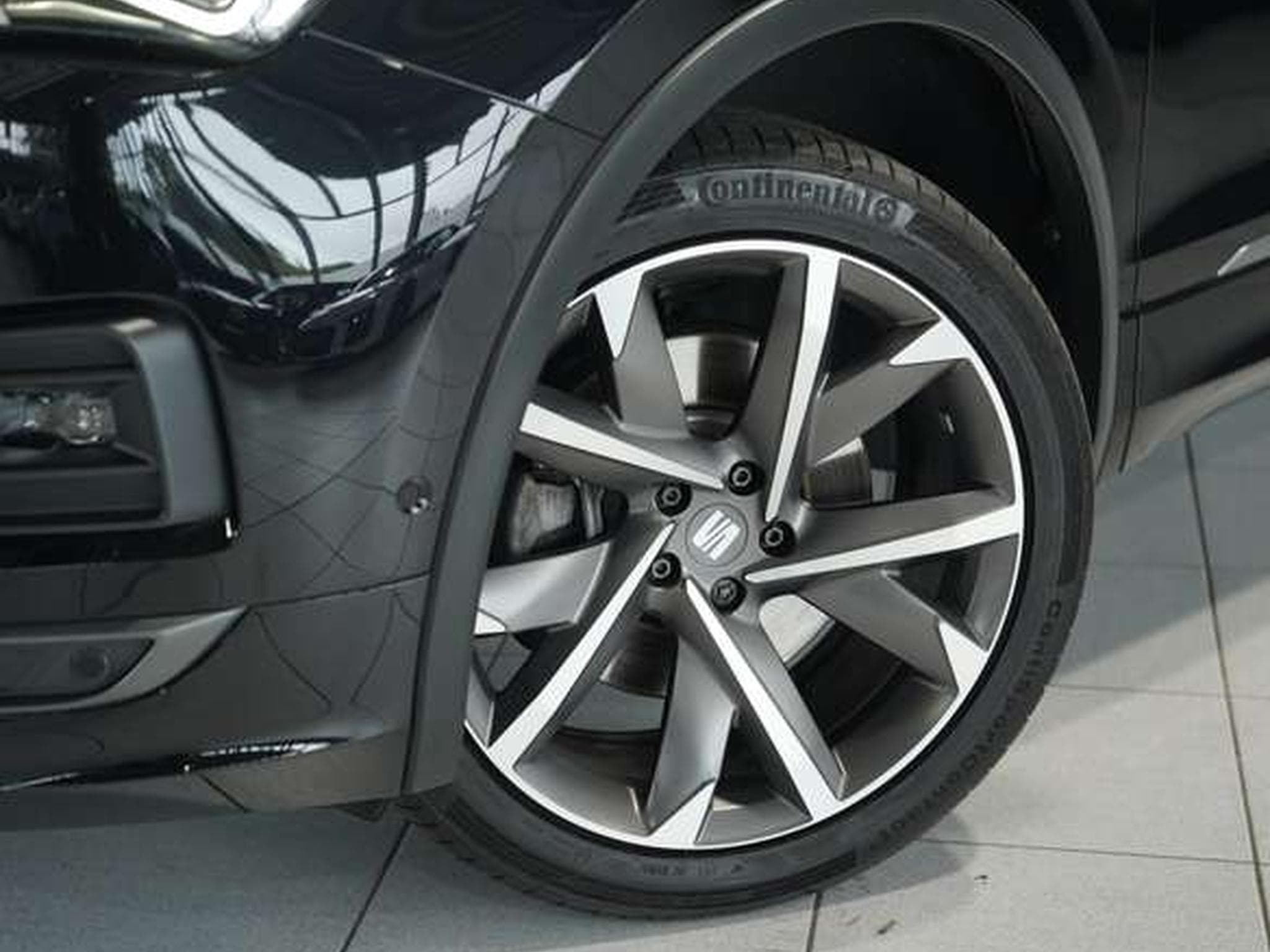 SEAT Tarraco FR 4Drive *1.H *20*Dynamic-P*AHK*Memory (2022) - Photo 3