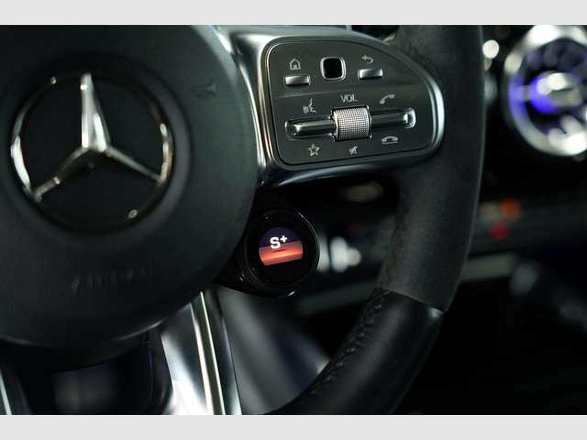 Mercedes A 35 AMG 4M *2.H *19 *Perf-Sitze *Pano *Night (2020) - Photo 32