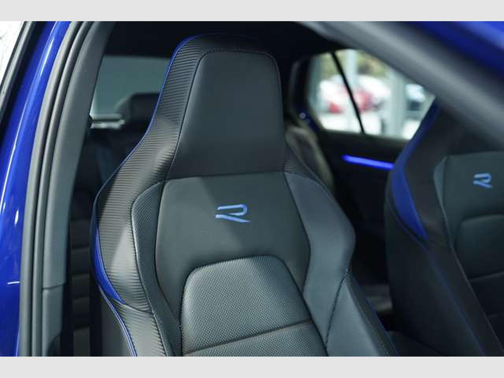 VW Golf R 4M Performance *2.H *19 *AKRA*H&K*Matrix (2021) - Photo 17
