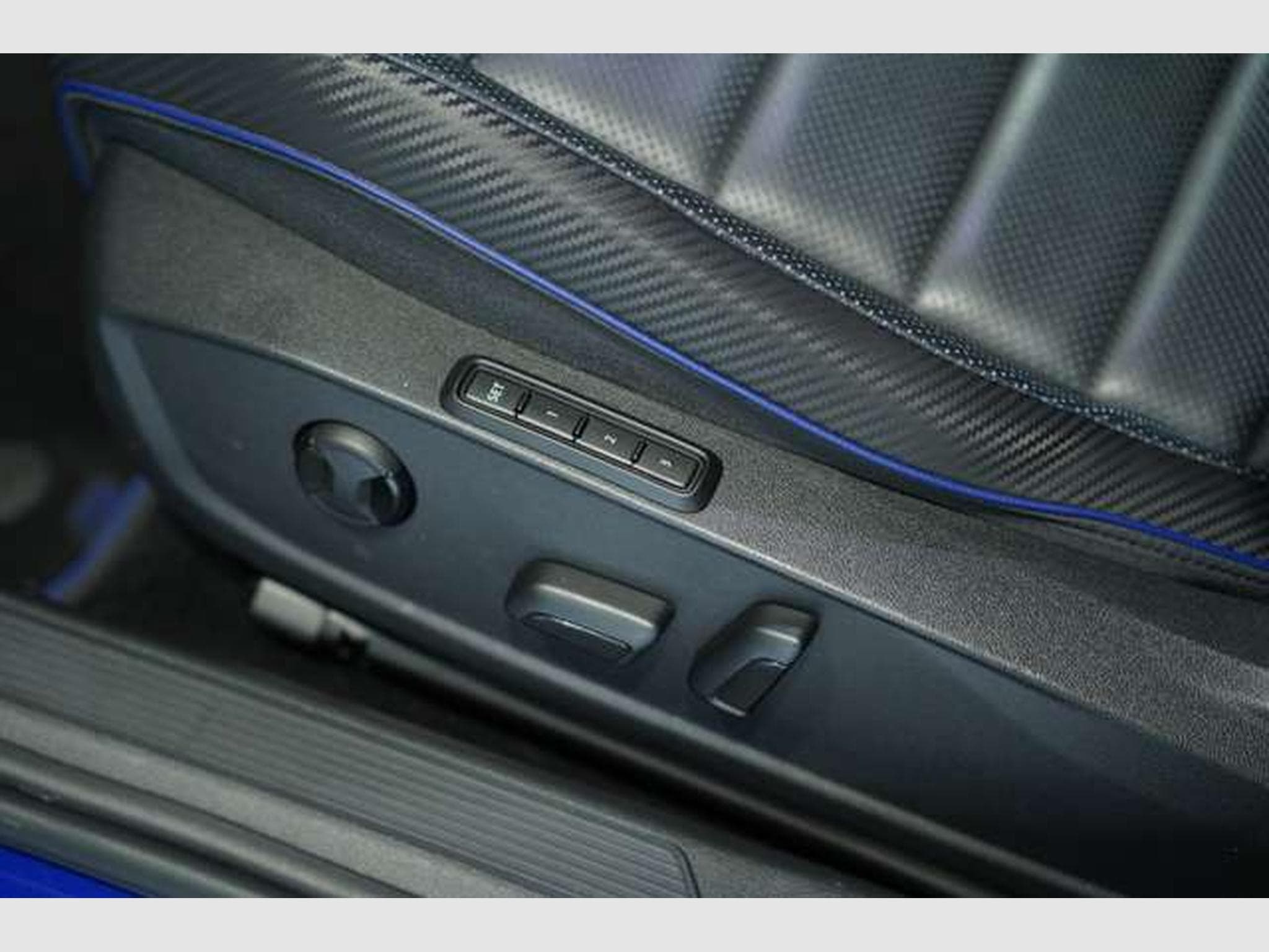 VW Golf R 4M Performance *2.H *19 *AKRA*H&K*Matrix (2021) - Photo 23