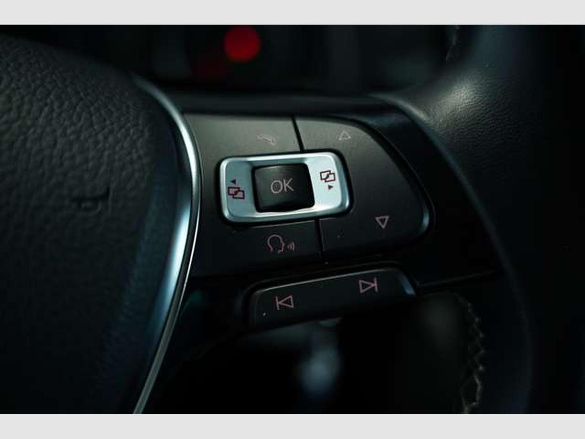 VW T6.1 Generation Six *1.H *ACC*AHK*7-Sitze (2018) - Photo 40