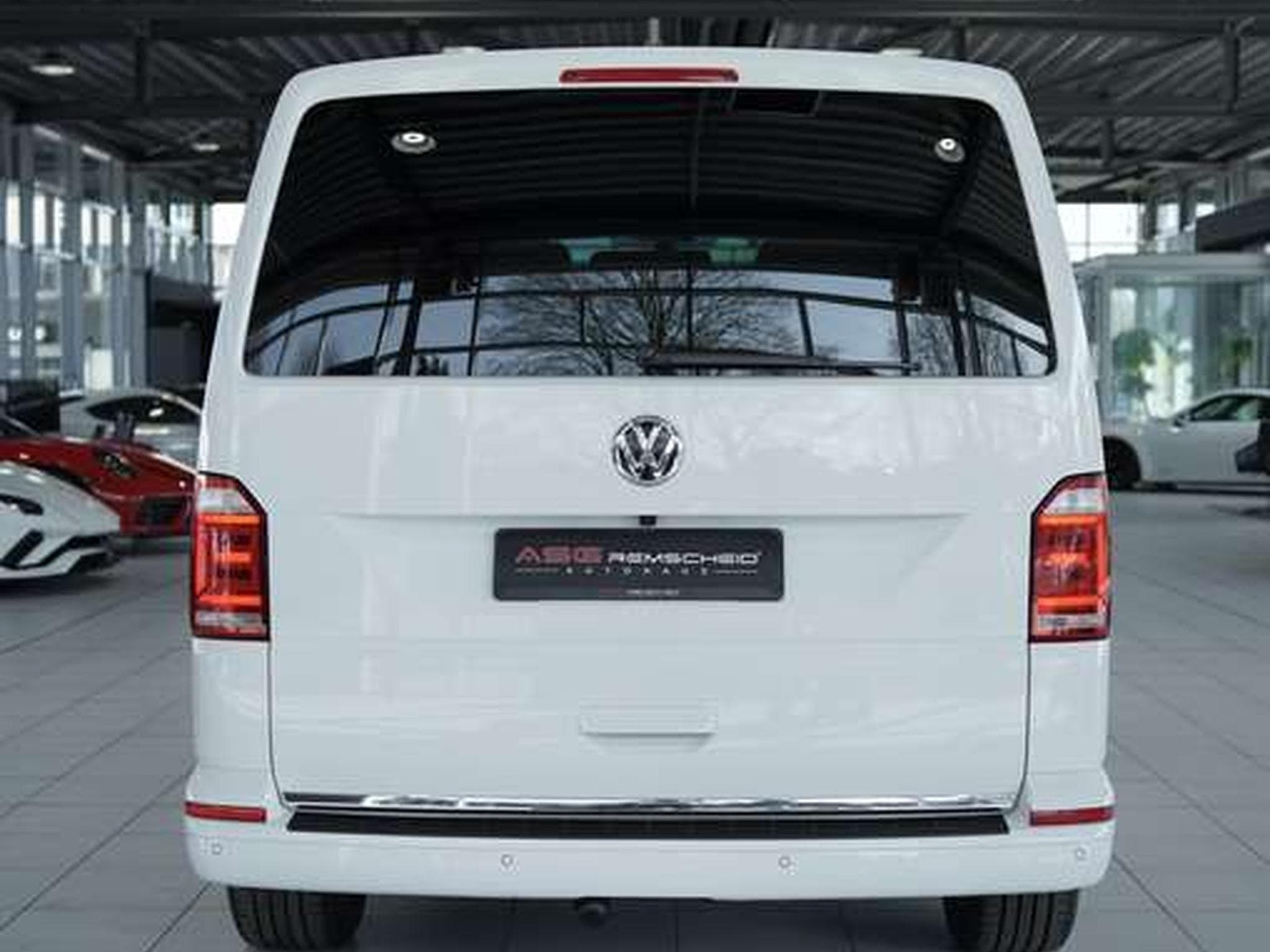 VW T6.1 Generation Six *1.H *ACC*AHK*7-Sitze (2018) - Photo 9
