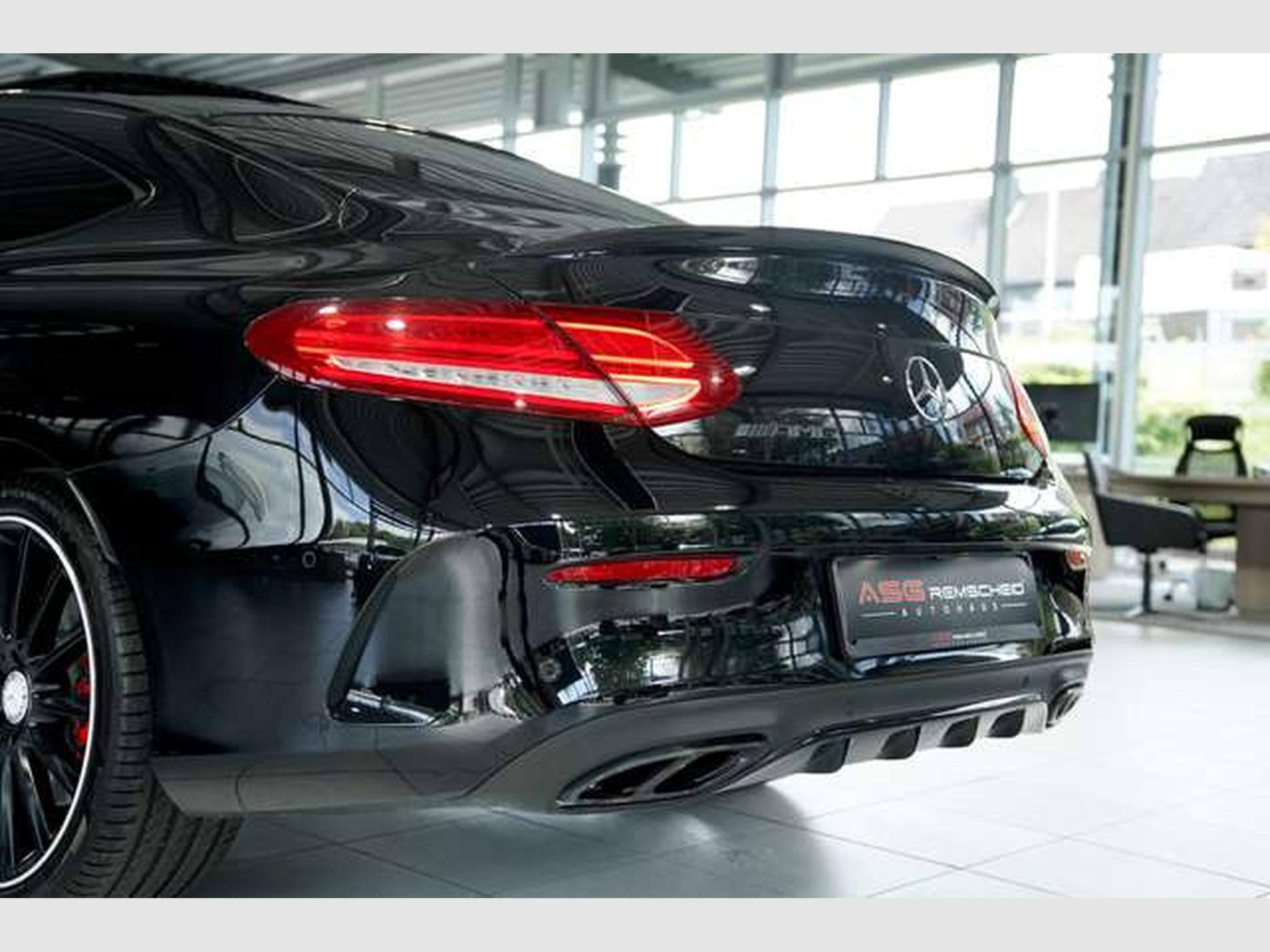 Mercedes C 43 AMG Coupé 4M Night Edition 2.H *BURM*Schale (2018) - Photo 16