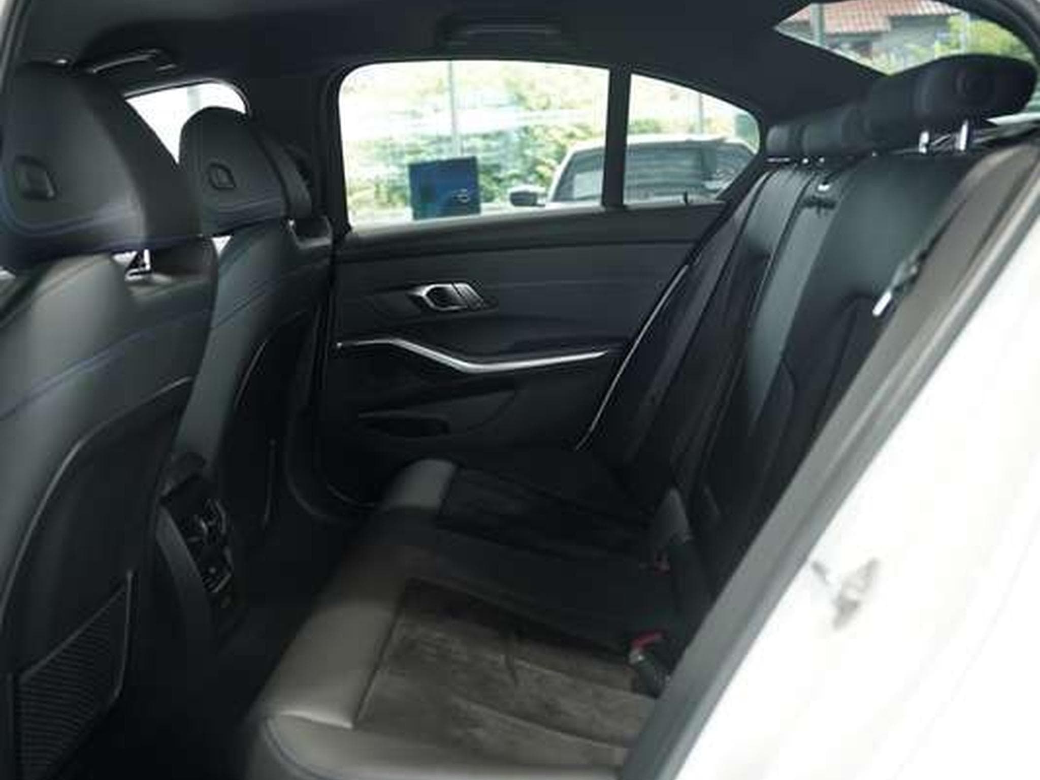 BMW 330 i M Sport *19Zoll *ACC *Business-Paket (2021) - Photo 22