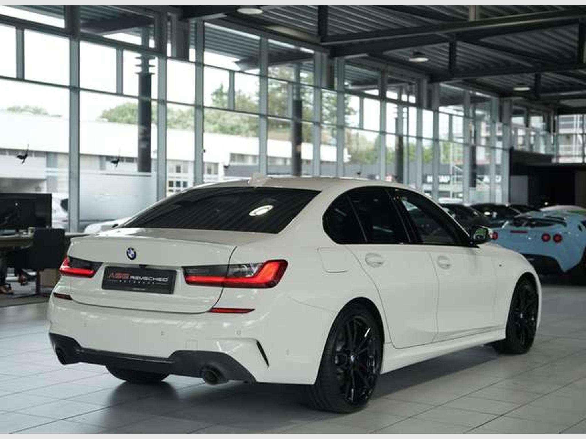 BMW 330 i M Sport *19Zoll *ACC *Business-Paket (2021) - Photo 8