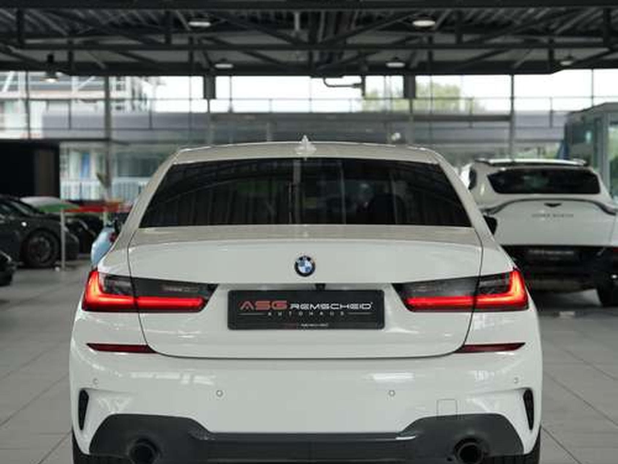BMW 330 i M Sport *19Zoll *ACC *Business-Paket (2021) - Photo 9