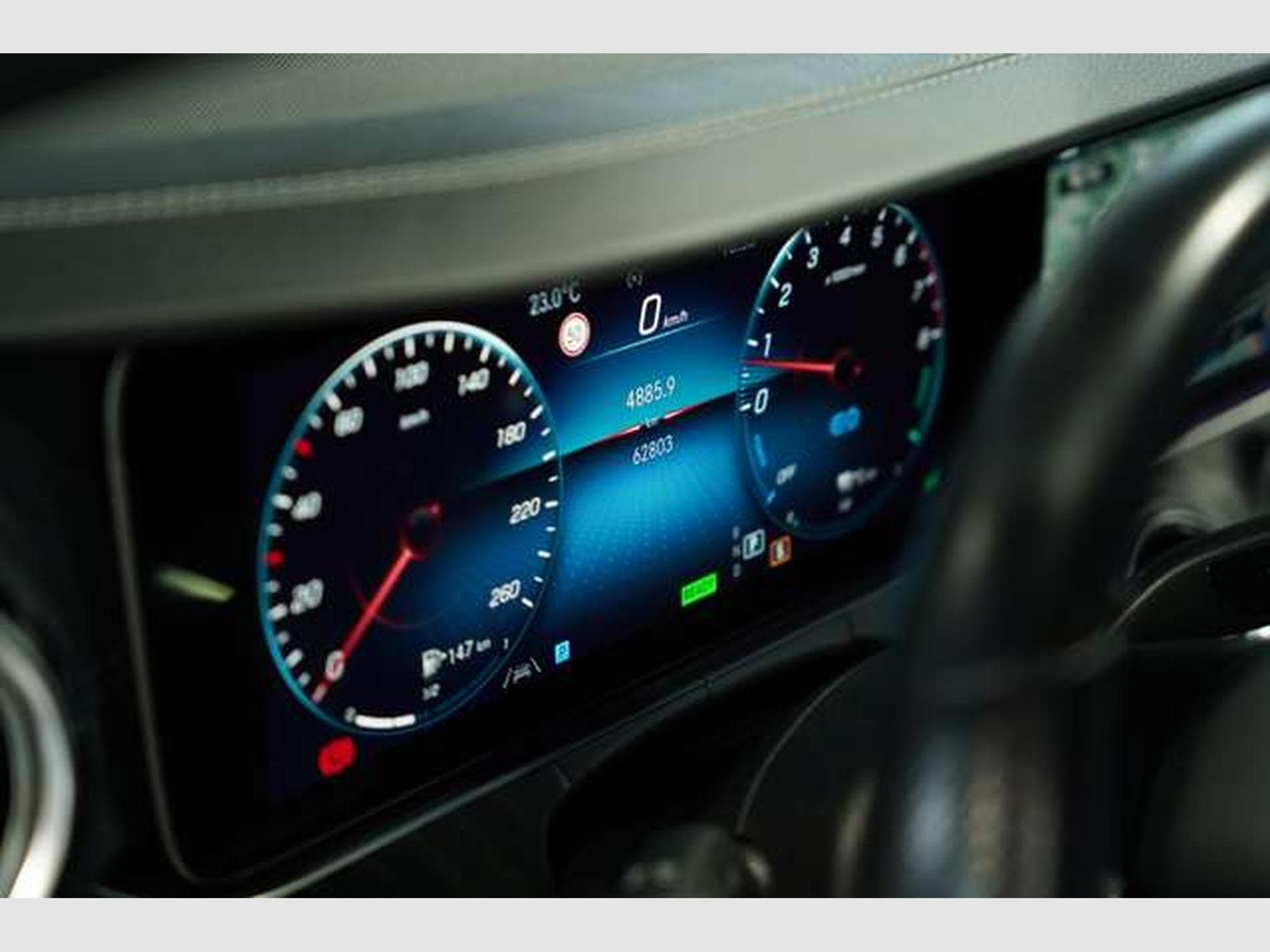 Mercedes E 300 e T AMG Line *Pano *BURM *Night (2021) - Foto 29