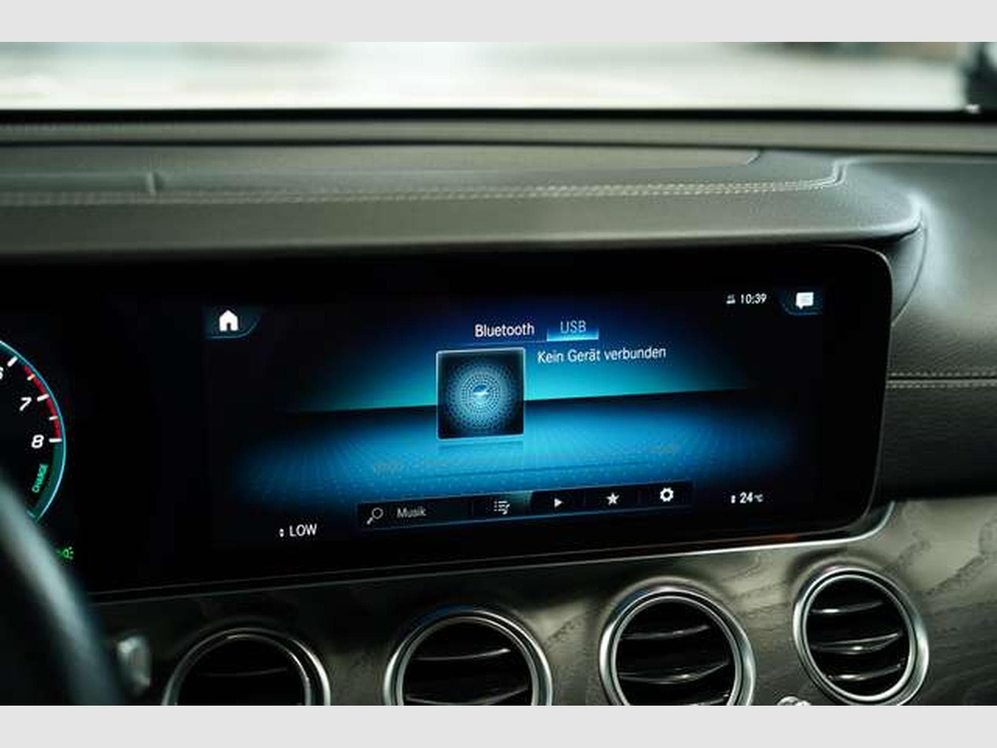 Mercedes E 300 e T AMG Line *Pano *BURM *Night (2021) - Foto 38