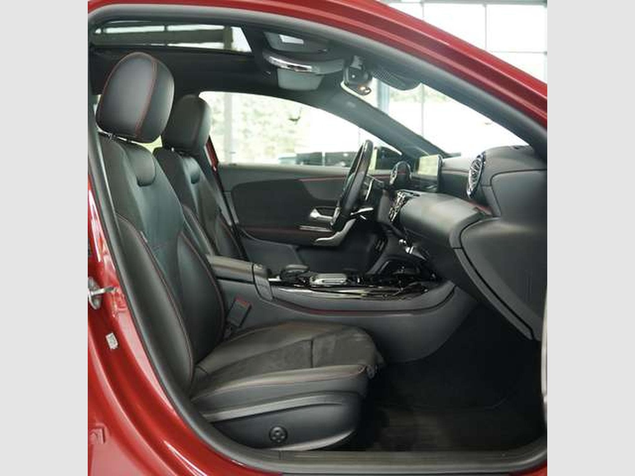 Mercedes A 35 AMG 4M Limousine *1.H *Aerody *Pano *Night (2021) - Foto 18