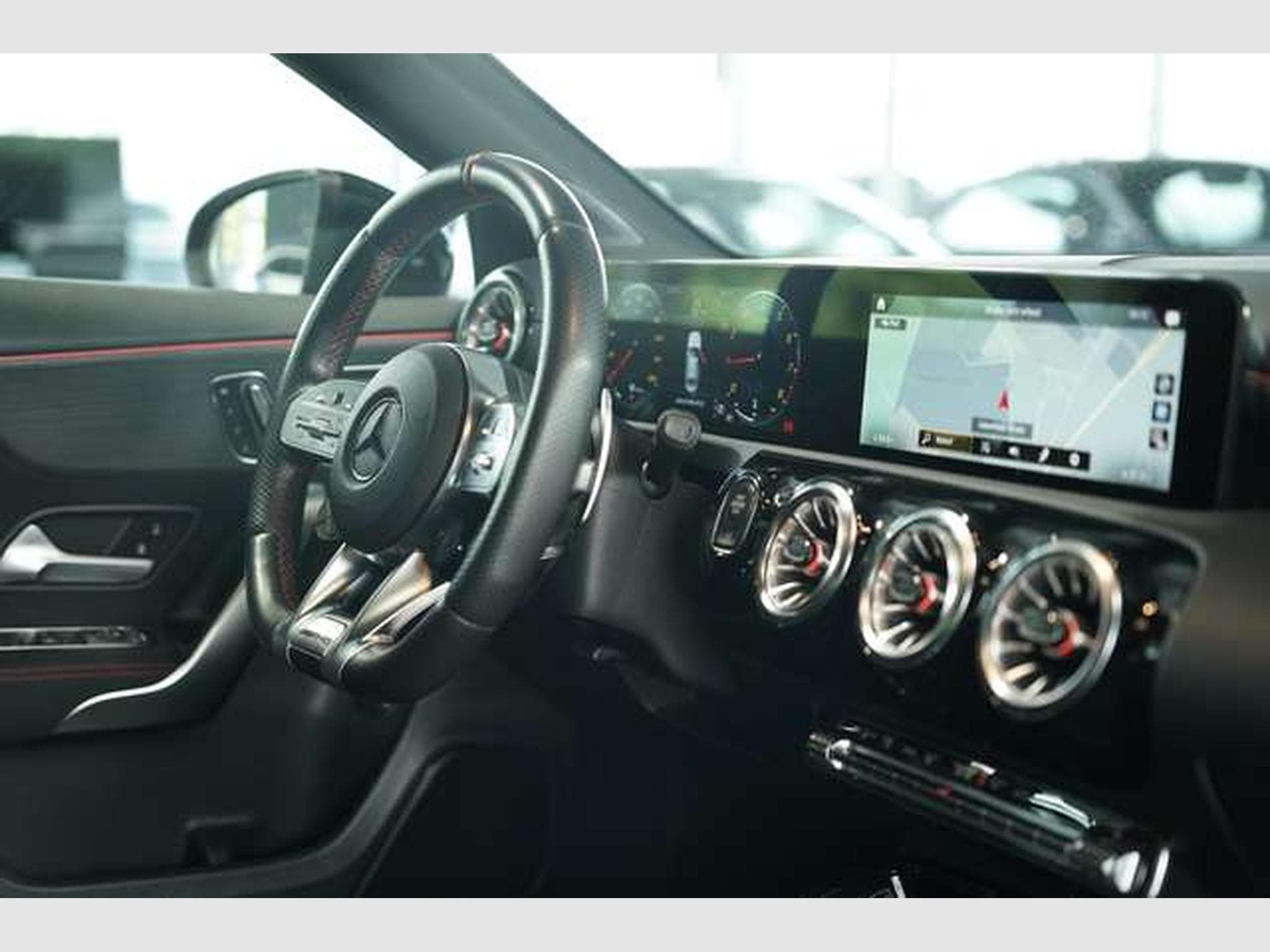 Mercedes A 35 AMG 4M Limousine *1.H *Aerody *Pano *Night (2021) - Foto 22