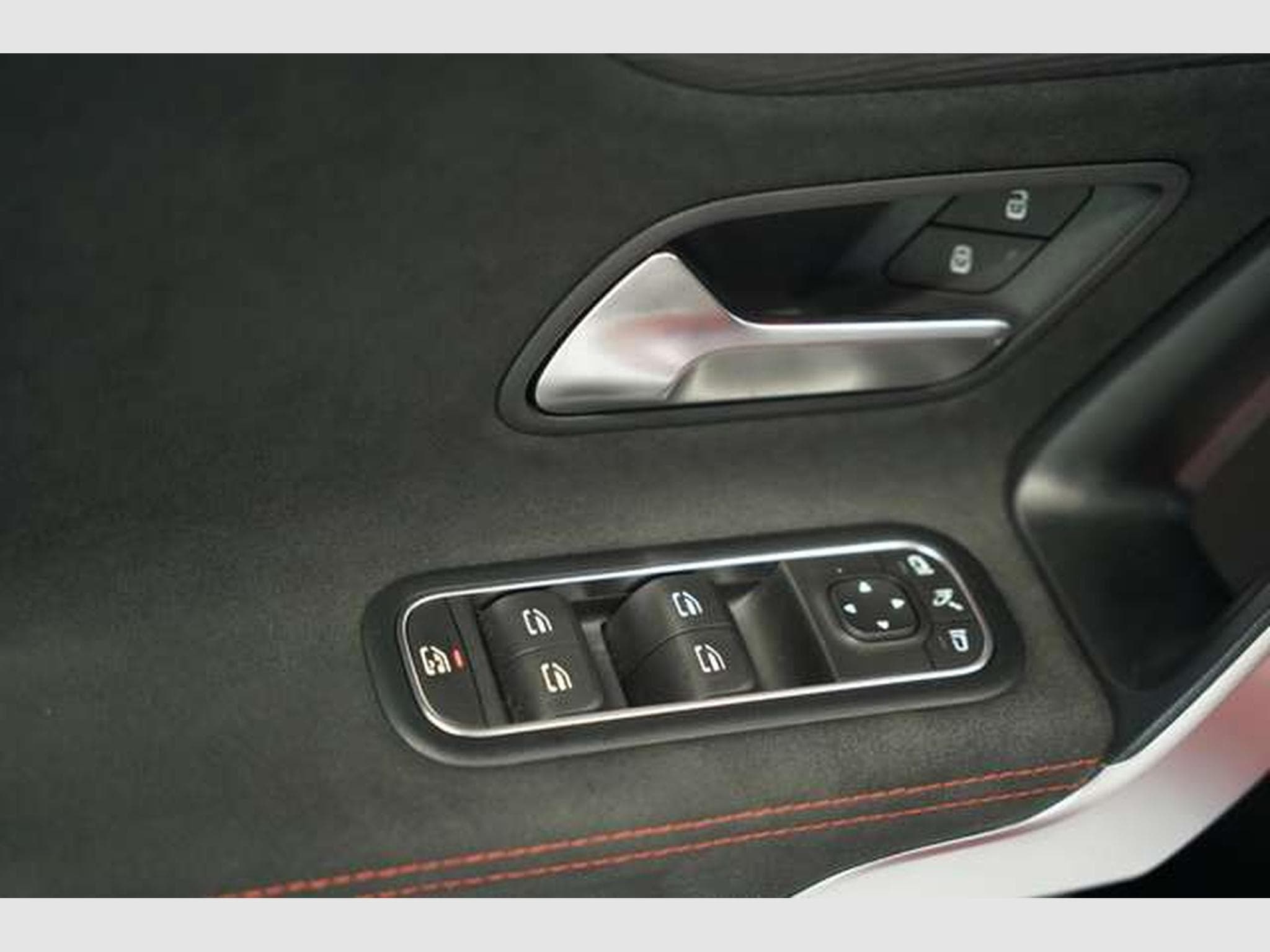 Mercedes A 35 AMG 4M Limousine *1.H *Aerody *Pano *Night (2021) - Foto 31