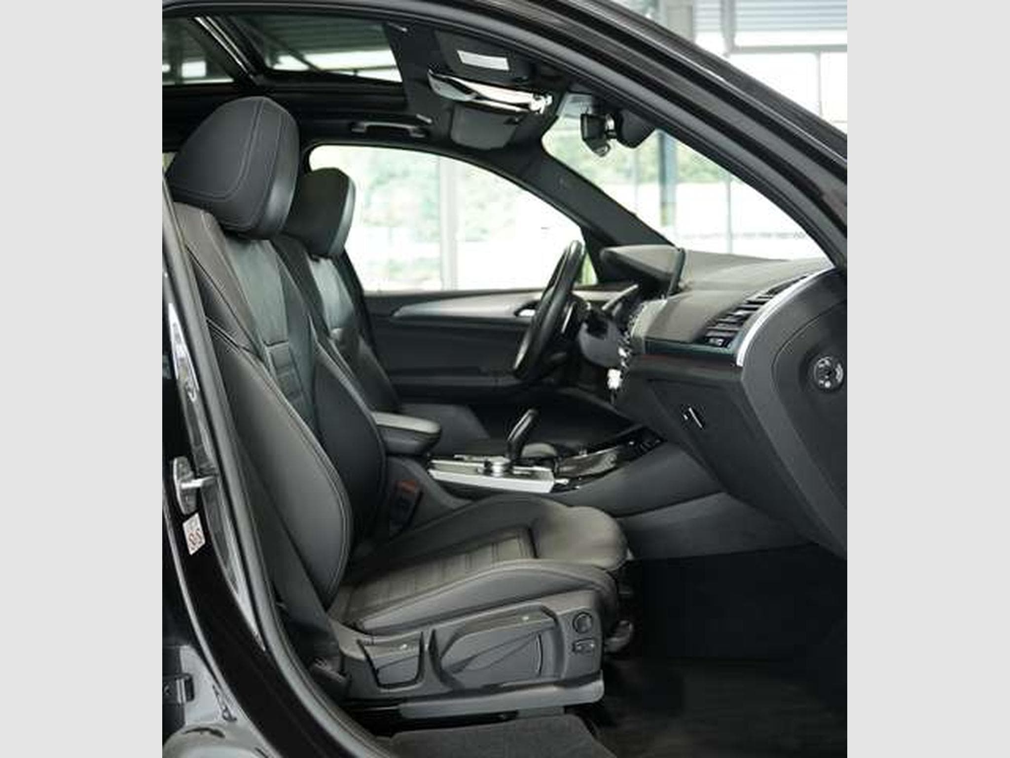 BMW X3 xD 30 i M Sport *1.H *20 *AHK *Pano *H-UP (2020) - Foto 16