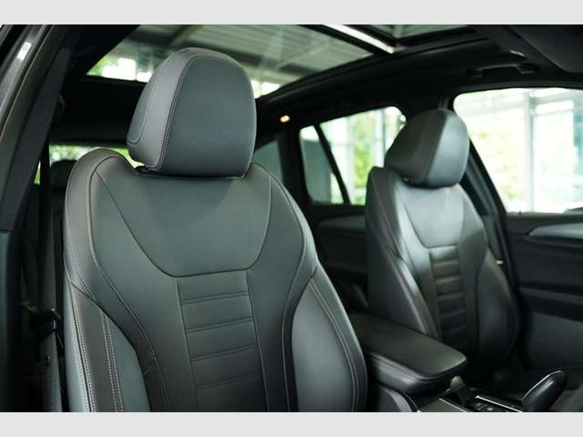 BMW X3 xD 30 i M Sport *1.H *20 *AHK *Pano *H-UP (2020) - Foto 18