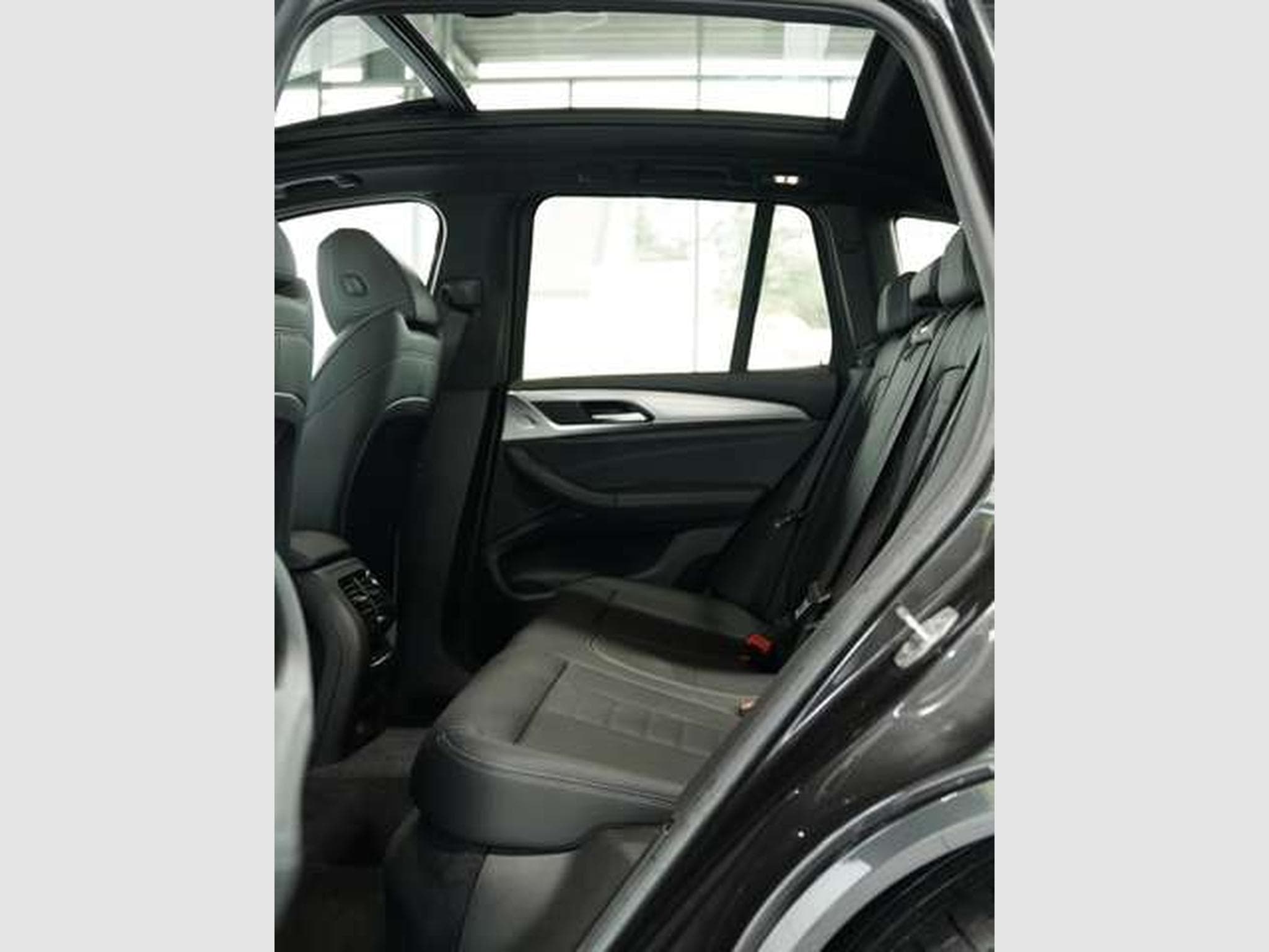 BMW X3 xD 30 i M Sport *1.H *20 *AHK *Pano *H-UP (2020) - Foto 24