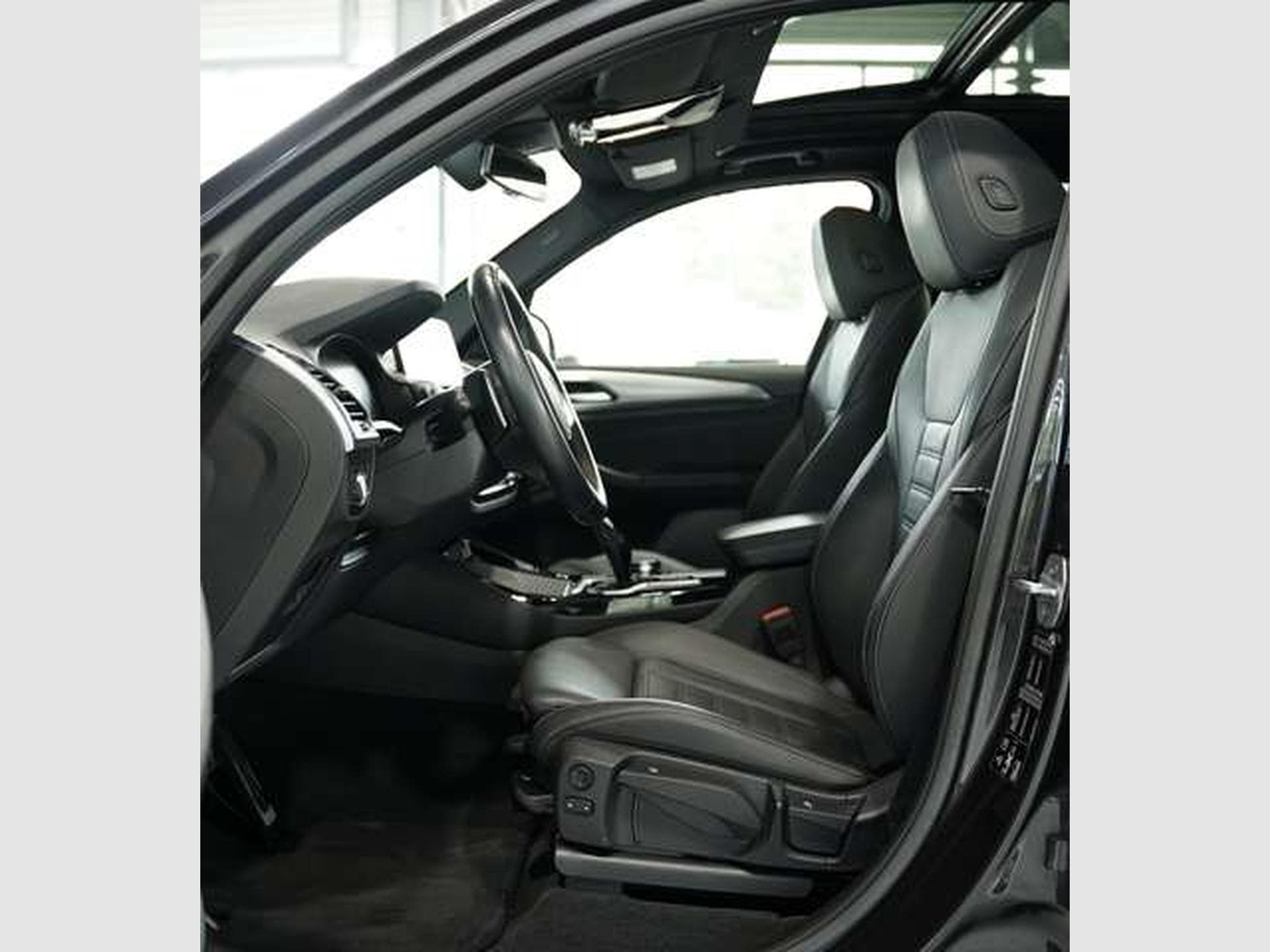 BMW X3 xD 30 i M Sport *1.H *20 *AHK *Pano *H-UP (2020) - Foto 25
