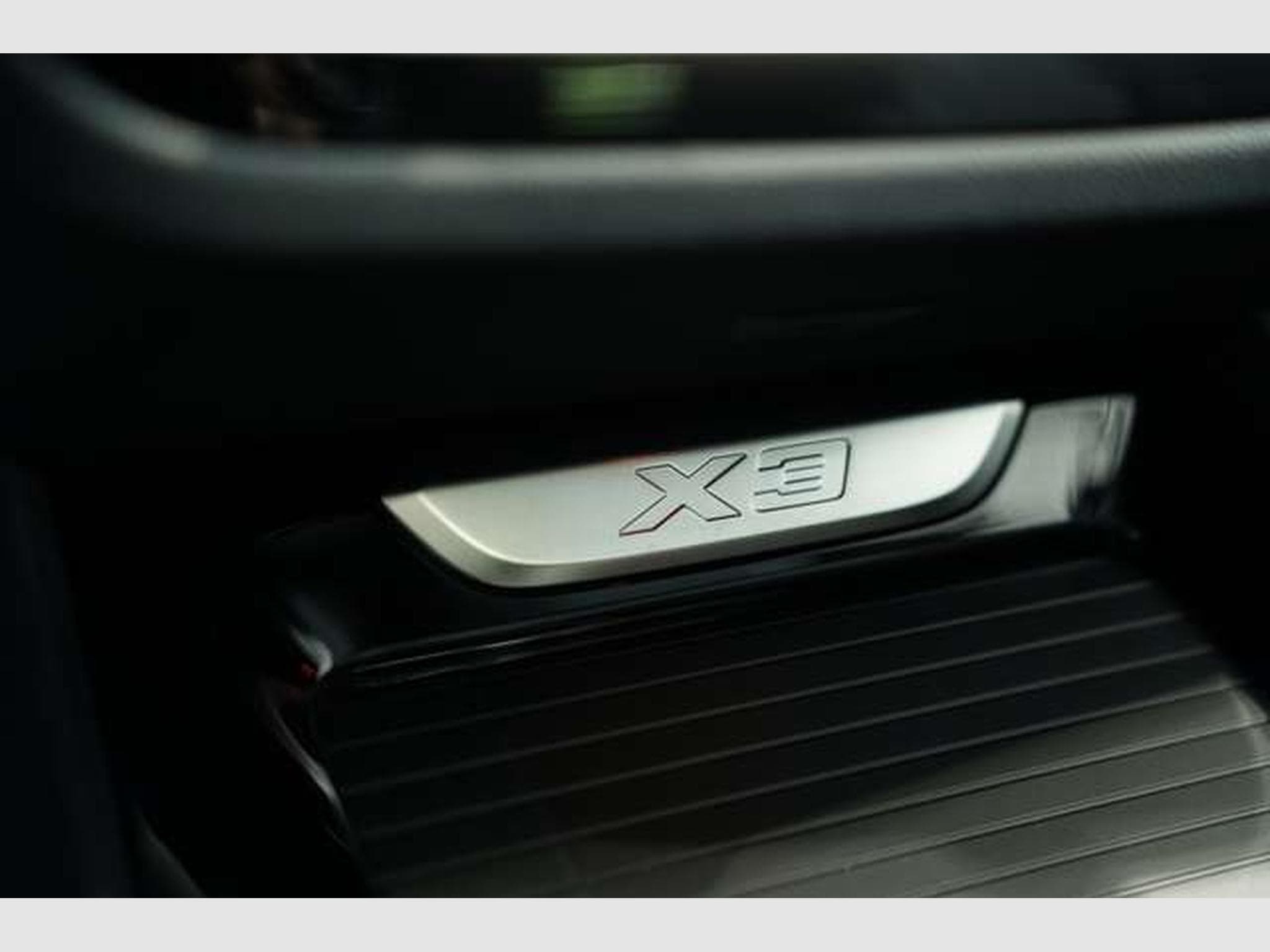 BMW X3 xD 30 i M Sport *1.H *20 *AHK *Pano *H-UP (2020) - Foto 33