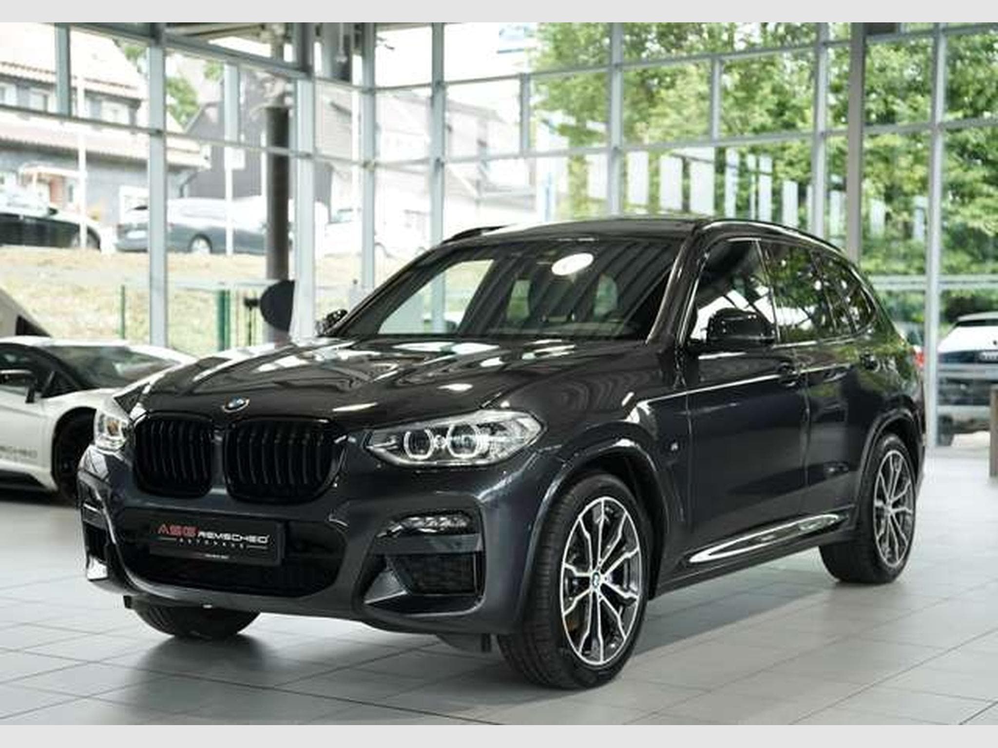 BMW X3 xD 30 i M Sport *1.H *20 *AHK *Pano *H-UP (2020) - Foto 4