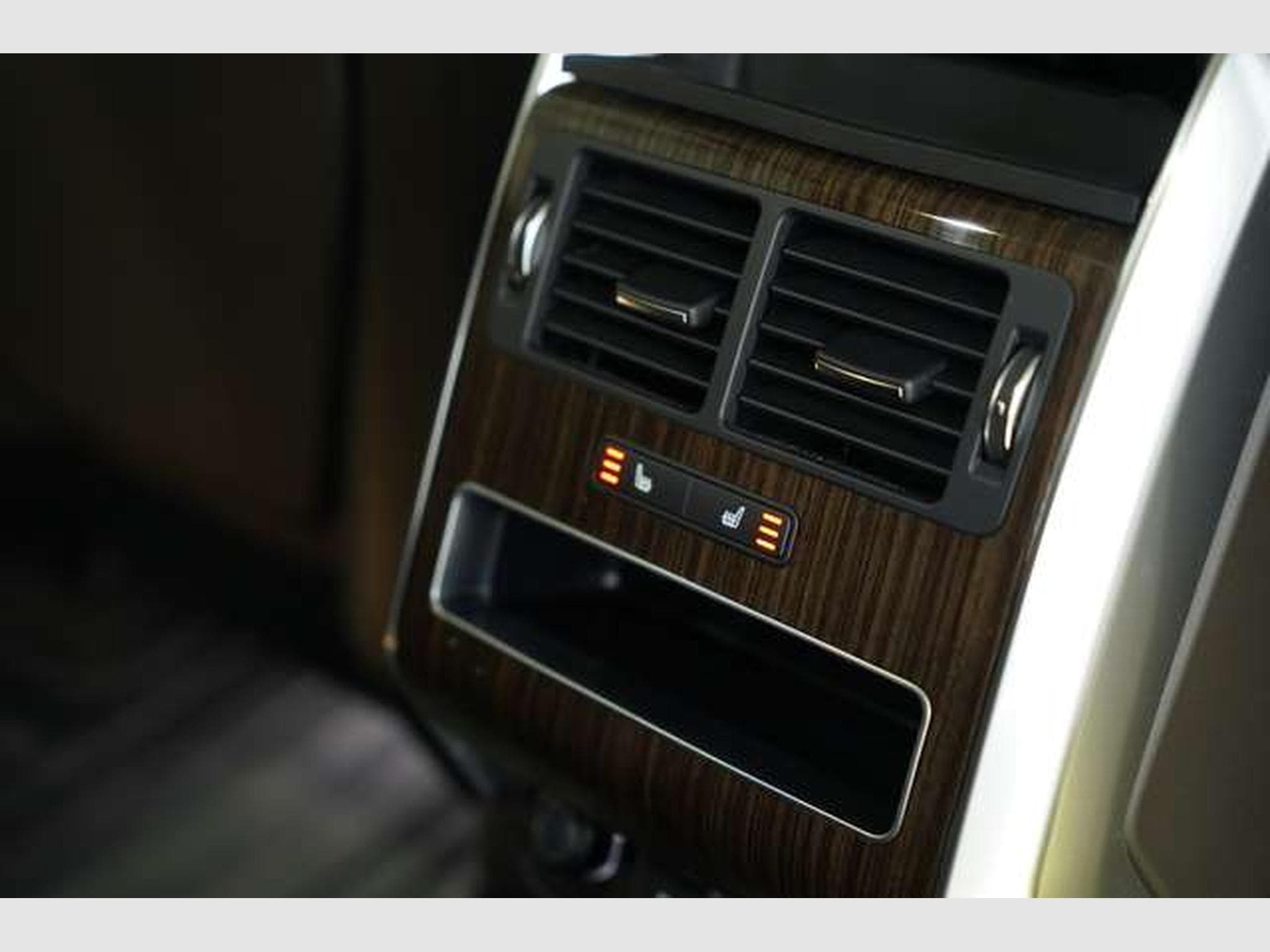 Land-Rover Range Rover Sport HSE *2.HD *Memory *H-UP *Kam (2018) - Photo 27