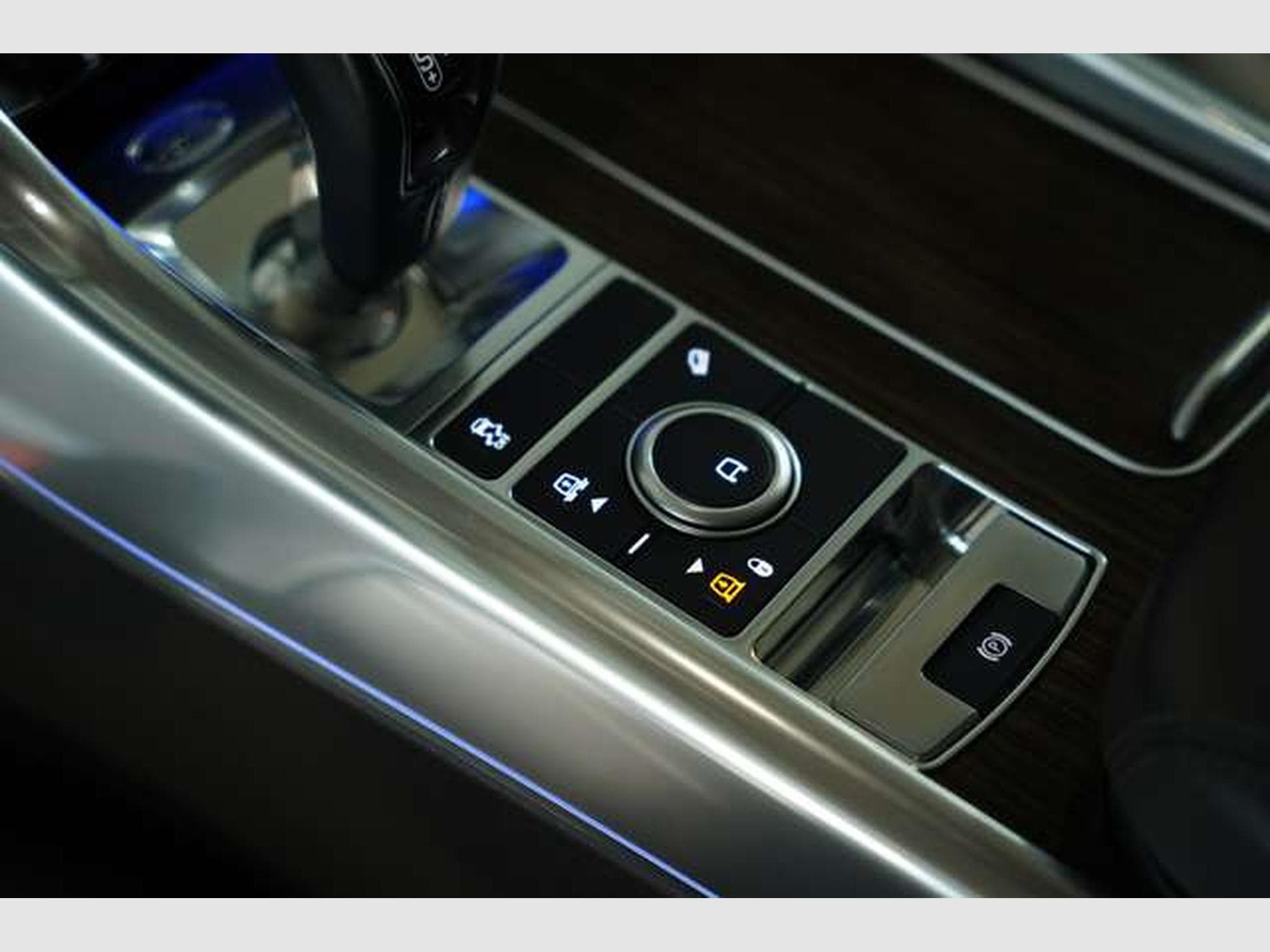 Land-Rover Range Rover Sport HSE *2.HD *Memory *H-UP *Kam (2018) - Photo 34
