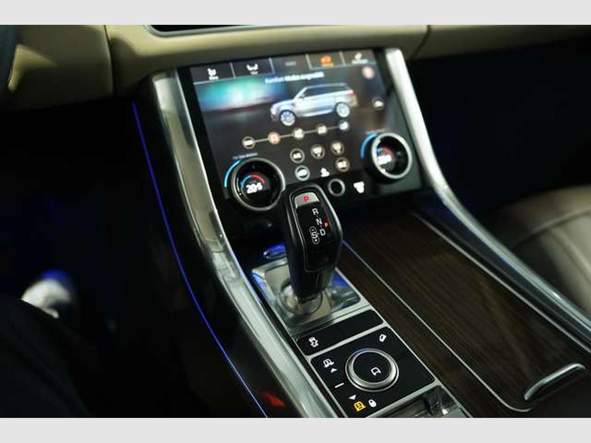 Land-Rover Range Rover Sport HSE *2.HD *Memory *H-UP *Kam (2018) - Photo 35