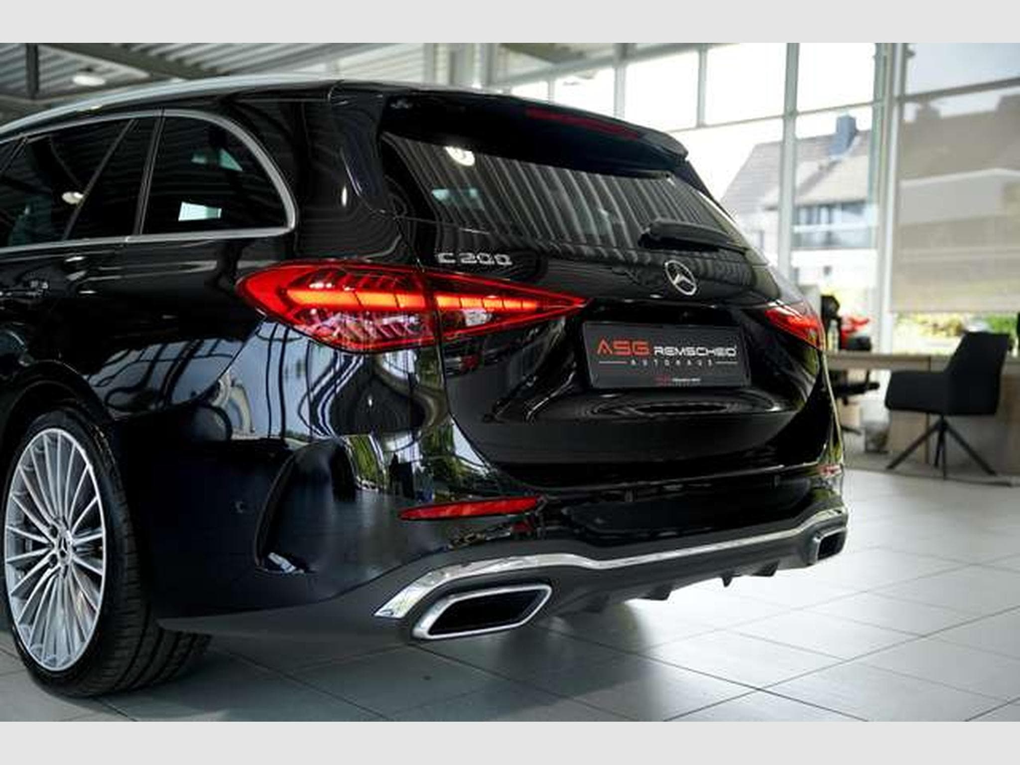 Mercedes C 200 T AMG Line *2.H *19 *Pano *AHK *Digital (2022) - Foto 16