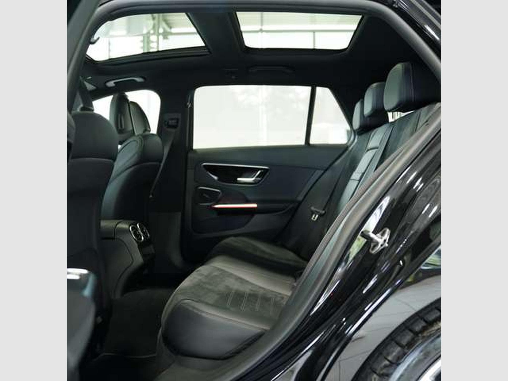 Mercedes C 200 T AMG Line *2.H *19 *Pano *AHK *Digital (2022) - Foto 25