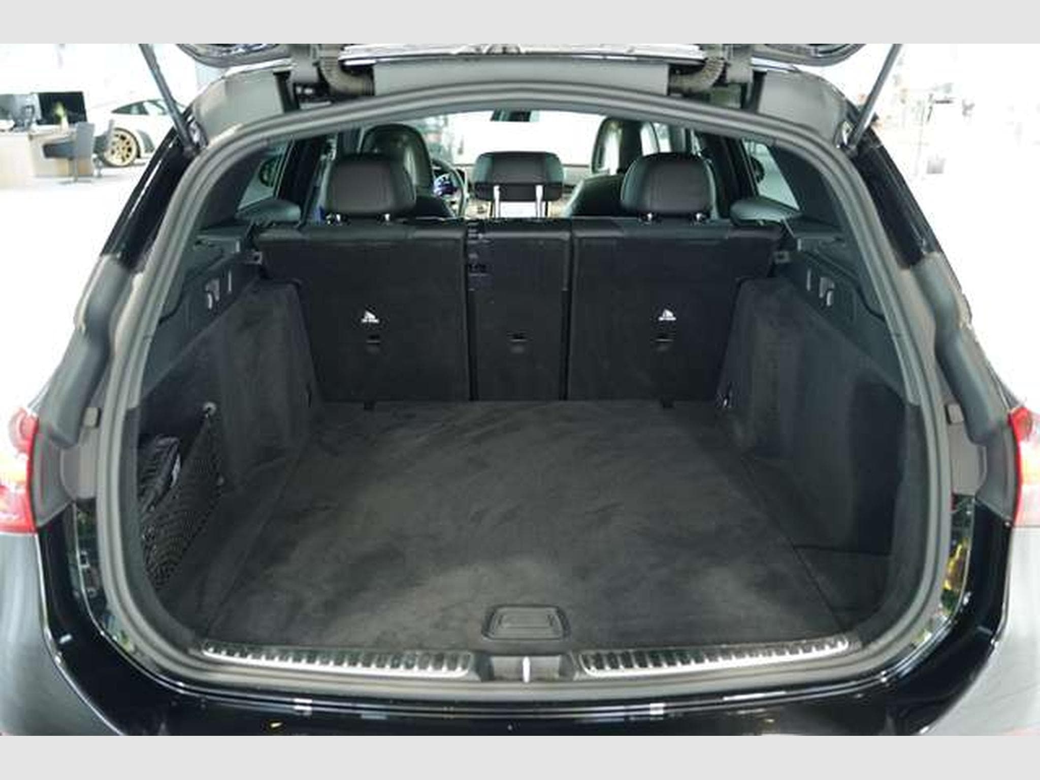 Mercedes C 200 T AMG Line *2.H *19 *Pano *AHK *Digital (2022) - Foto 43