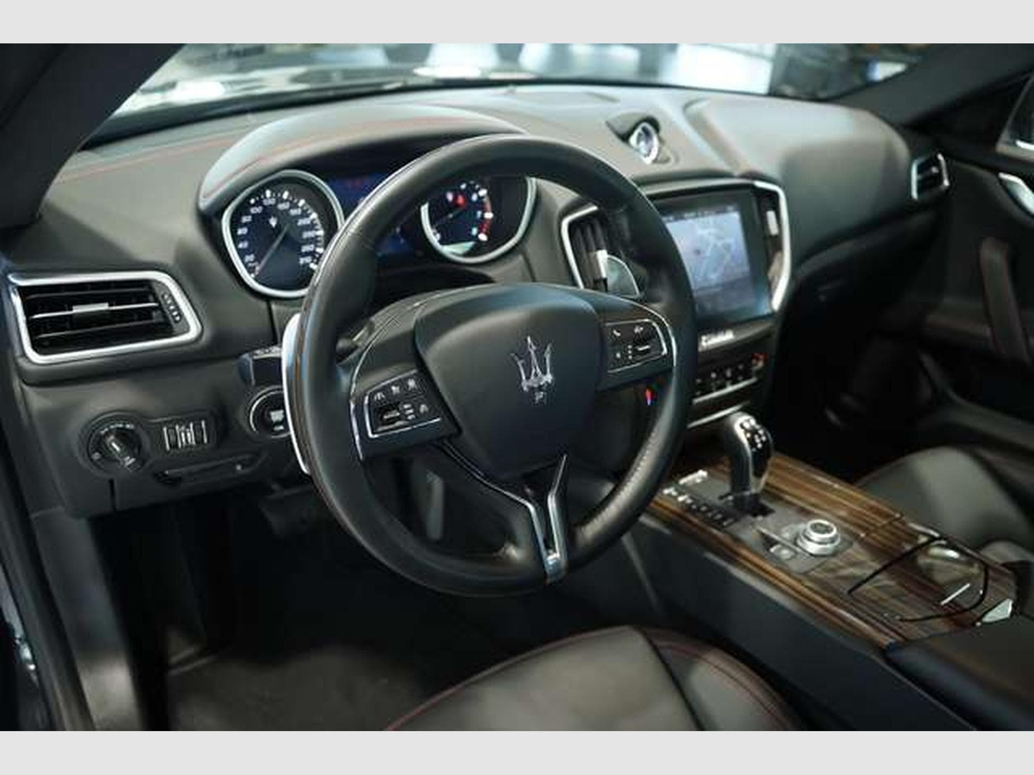 Maserati Ghibli GranLusso *1.HD *20 *GSD*Memory*360°*ACC (2018) - Photo 26