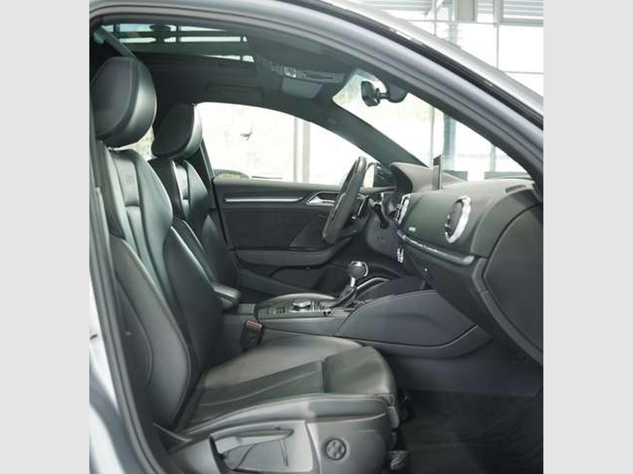 Audi RS3 Sportback q. *2.H *Virtual *ACC *Pano *S-AGA (2019) - Photo 18