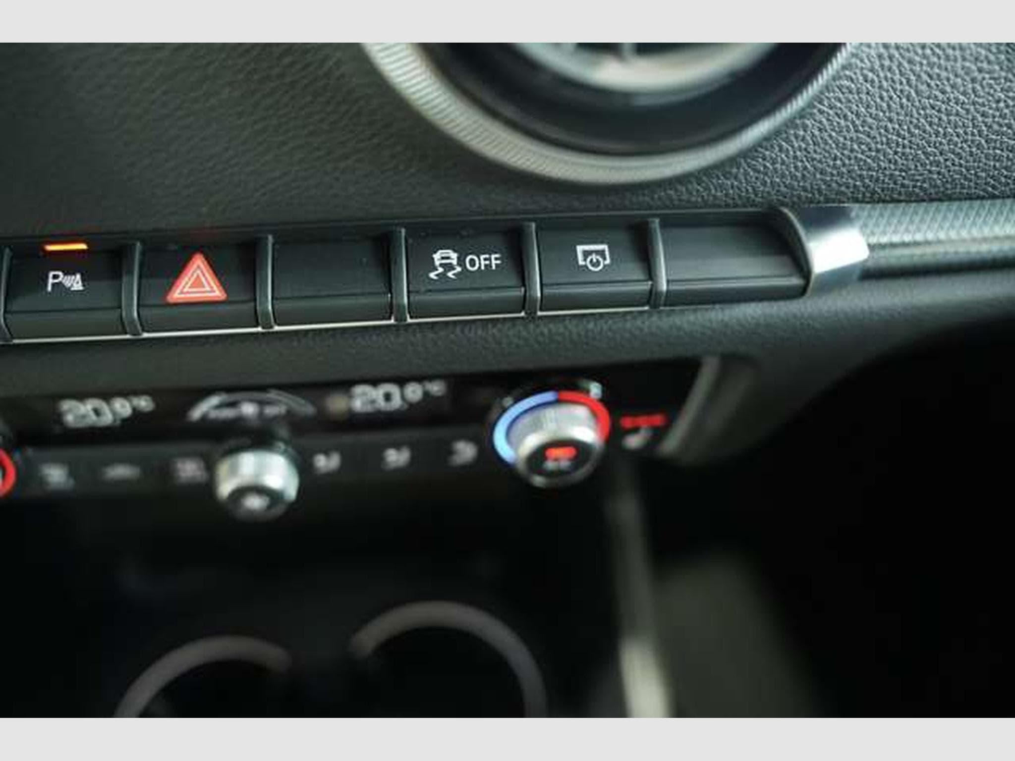 Audi RS3 Sportback q. *2.H *Virtual *ACC *Pano *S-AGA (2019) - Photo 39