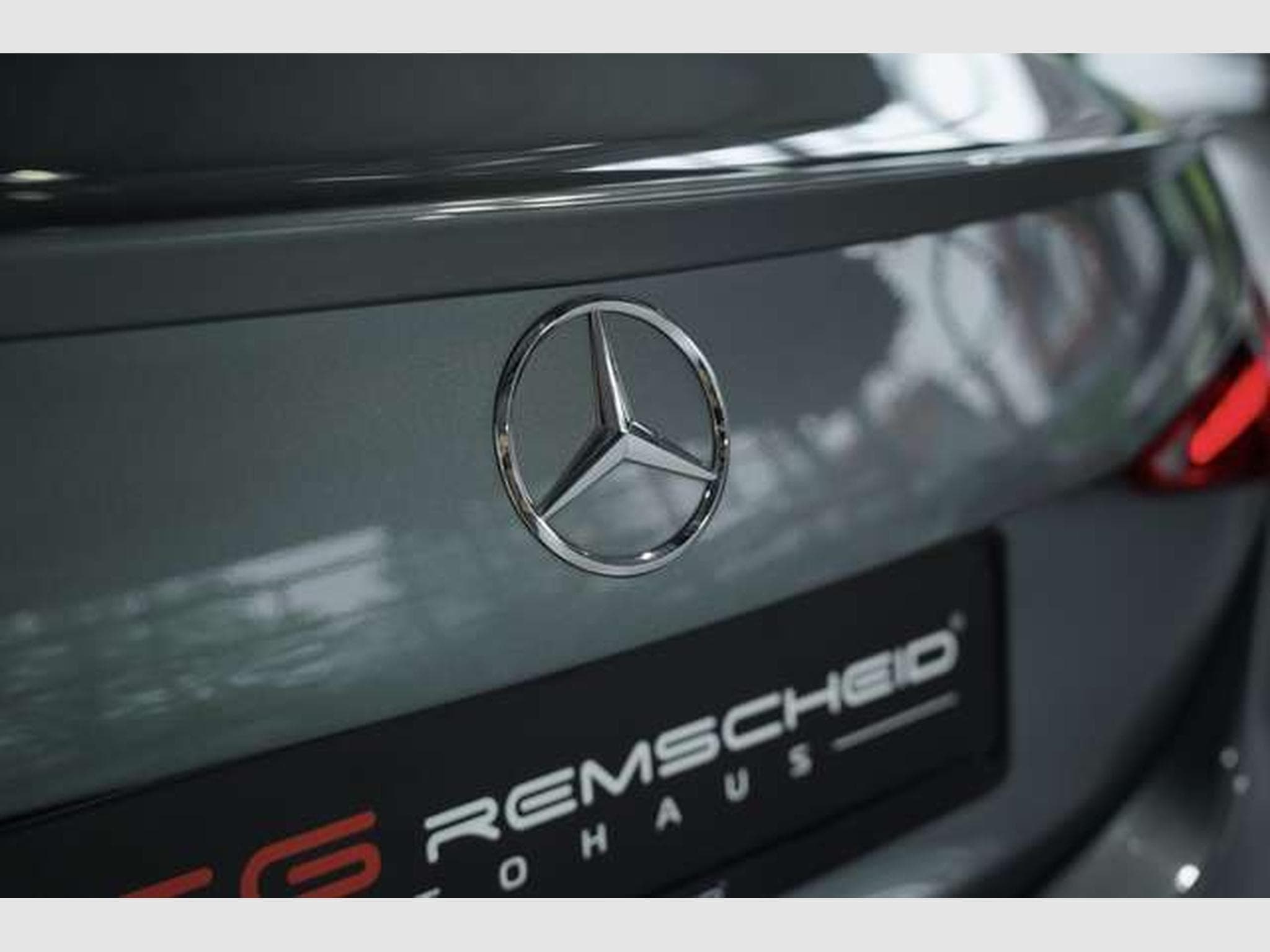 Mercedes C 200 Limousine AMG Line *1.HD *Pano *Night *ACC (2022) - Photo 13