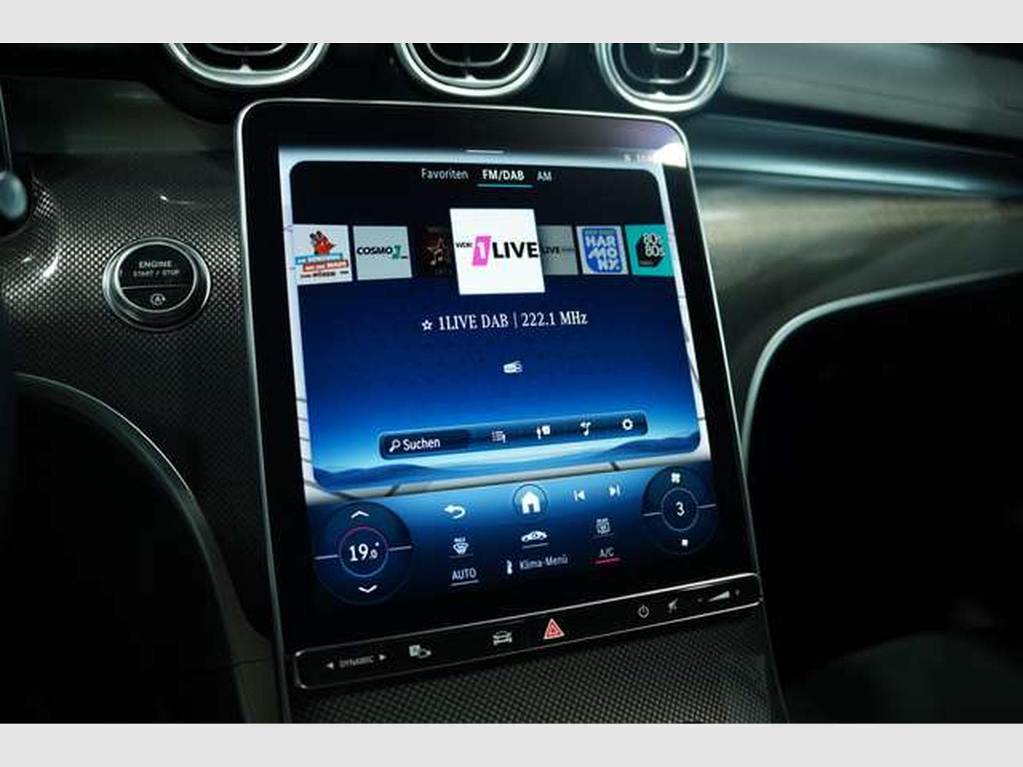 Mercedes C 200 Limousine AMG Line *1.HD *Pano *Night *ACC (2022) - Photo 34