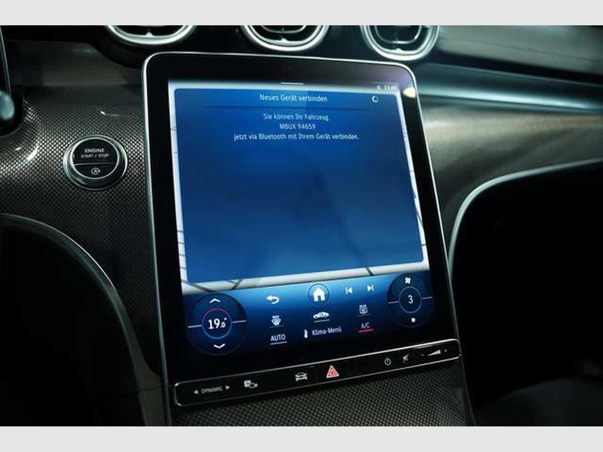 Mercedes C 200 Limousine AMG Line *1.HD *Pano *Night *ACC (2022) - Photo 35