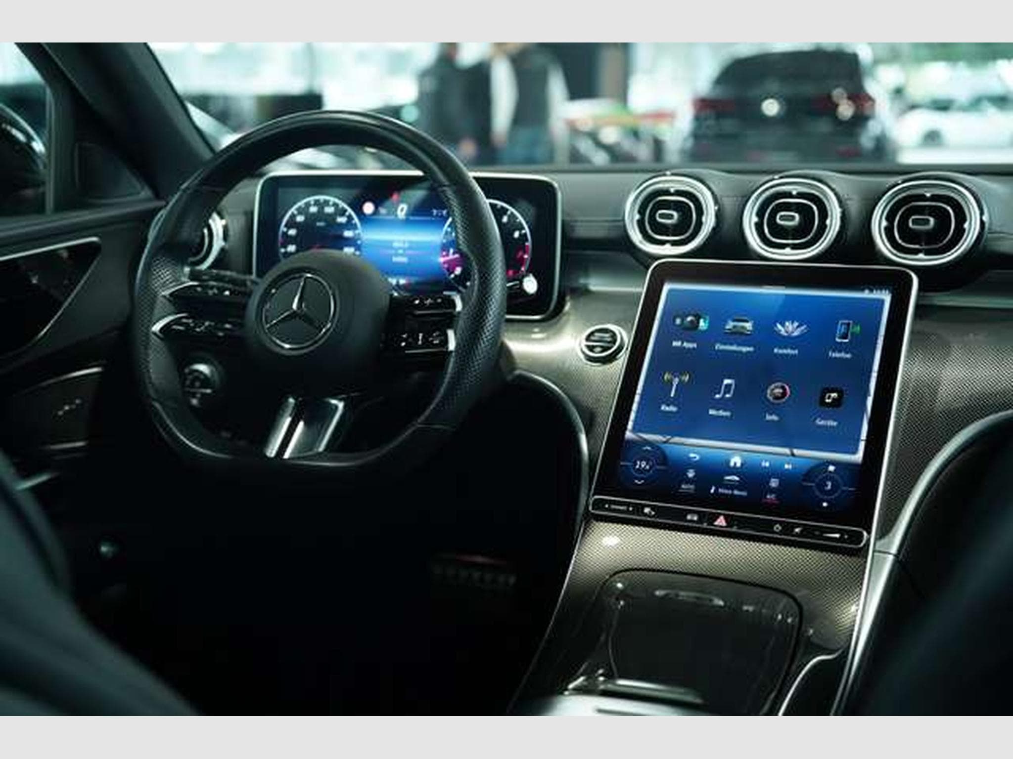 Mercedes C 200 Limousine AMG Line *1.HD *Pano *Night *ACC (2022) - Photo 44