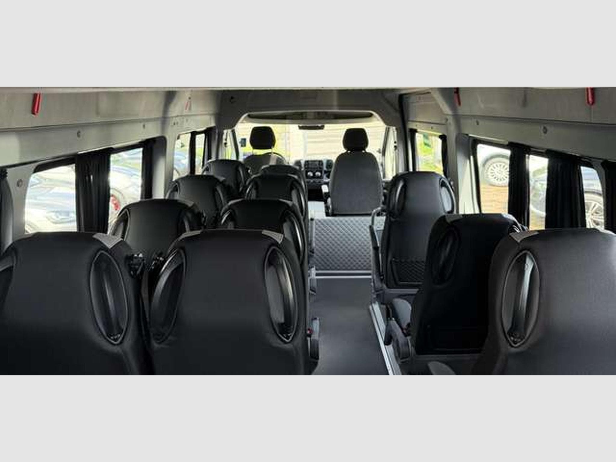 Fiat Ducato 40 L4H2 140 Multijet Maxi *1.H *17-Sitzer (2025) - Photo 11