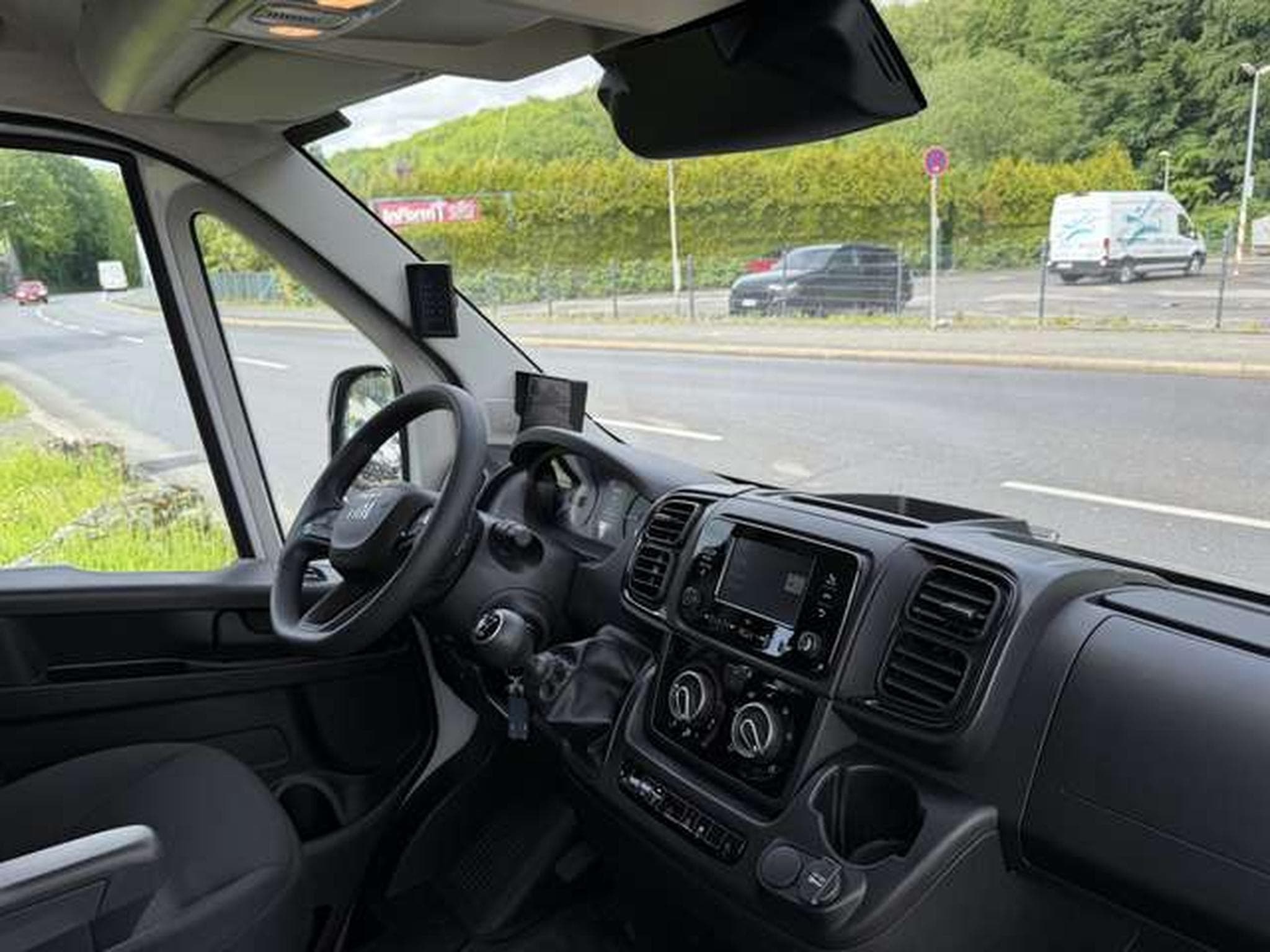 Fiat Ducato 40 L4H2 140 Multijet Maxi *1.H *17-Sitzer (2025) - Photo 8