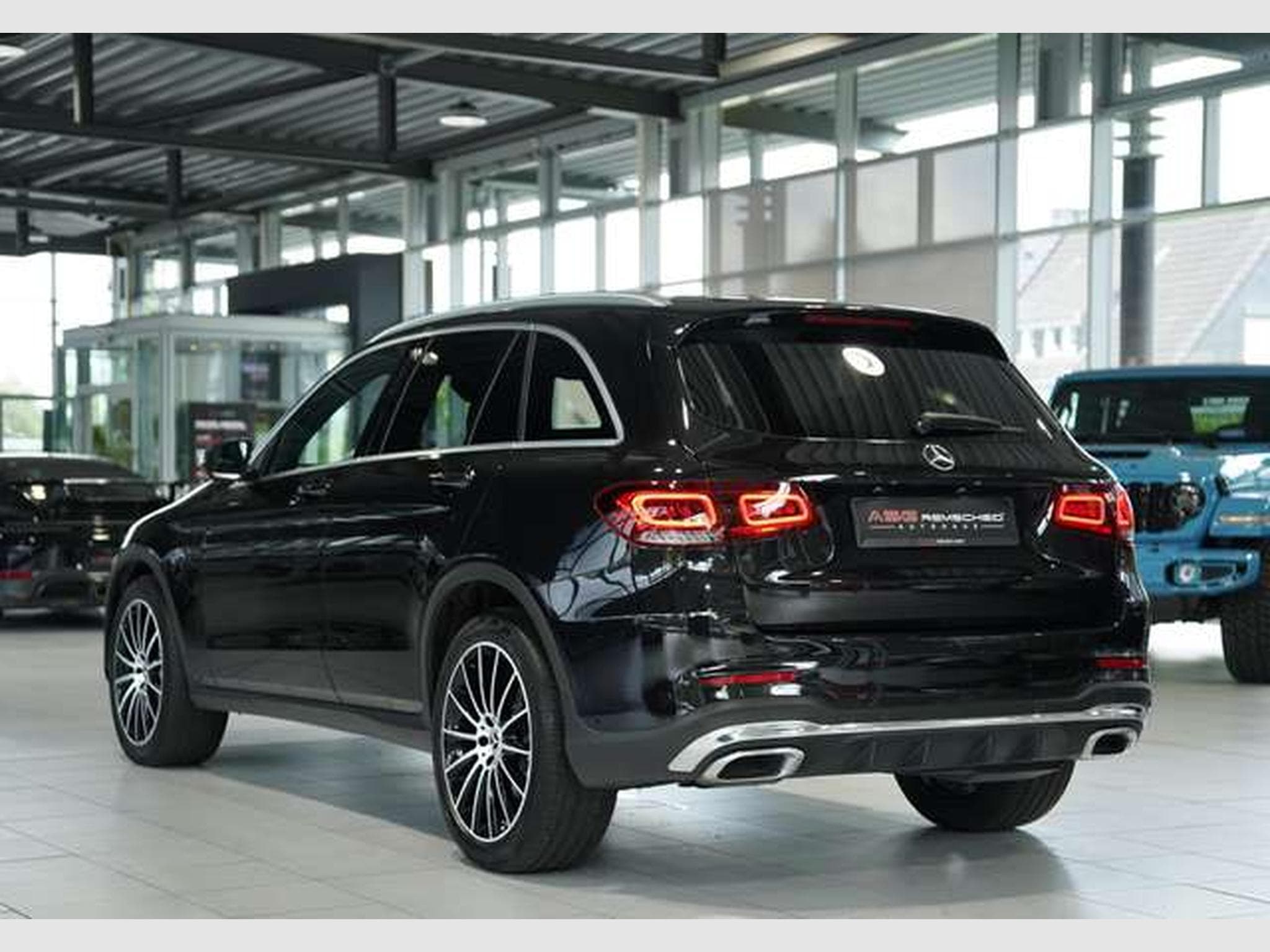Mercedes GLC 220 d 4M AMG-Line 2.H *20*Pano*Ambiente*ACC (2021) - Foto 9